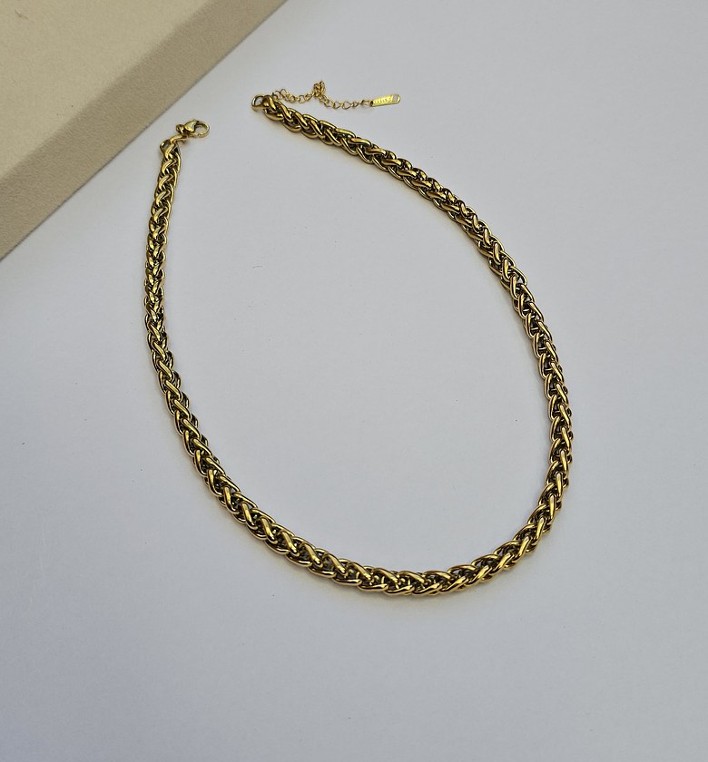 Berry necklace  image