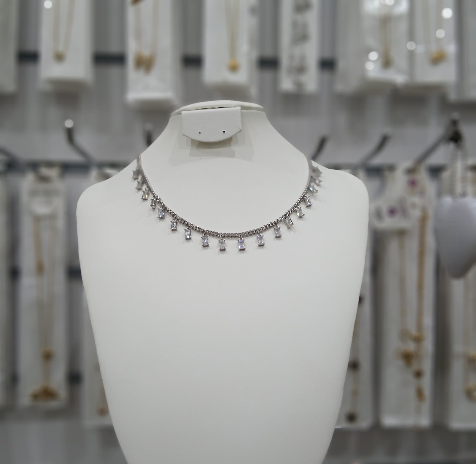 Necklace 008 image