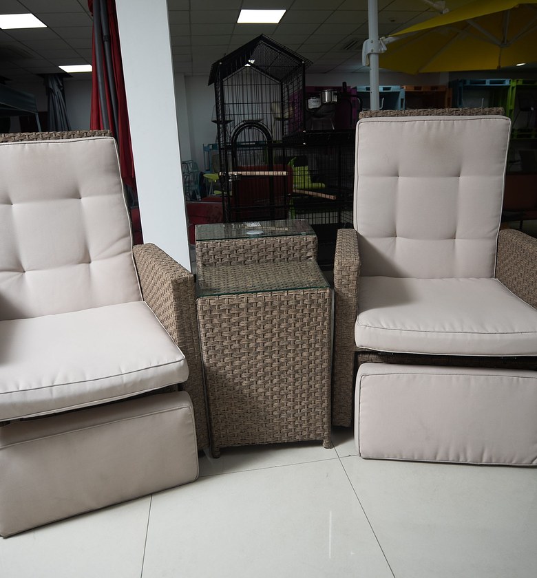 GARDEN CHAIR RECLINER SET image