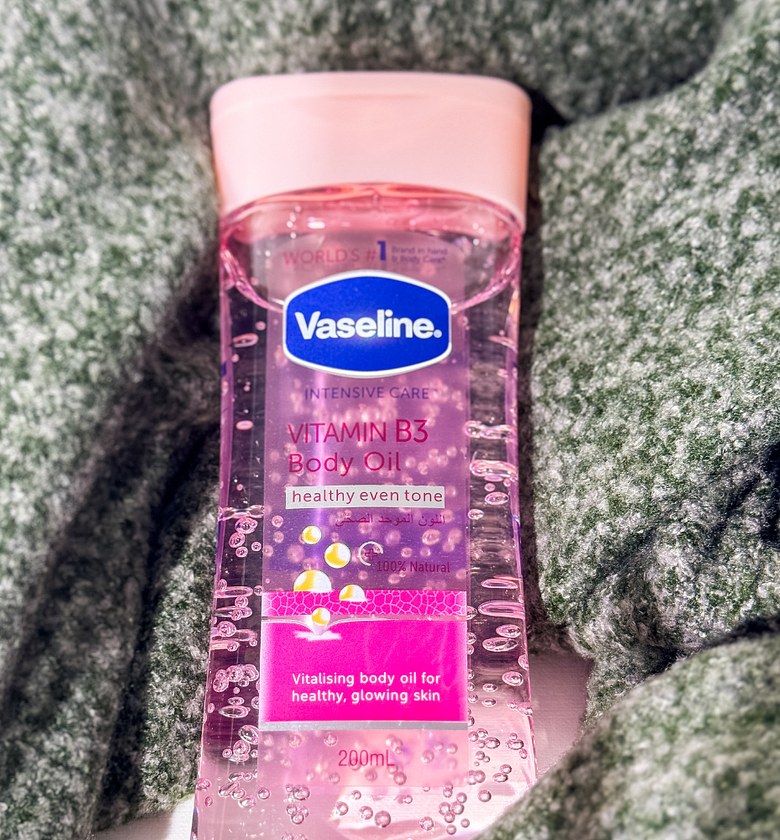 Vaseline oil b3  image