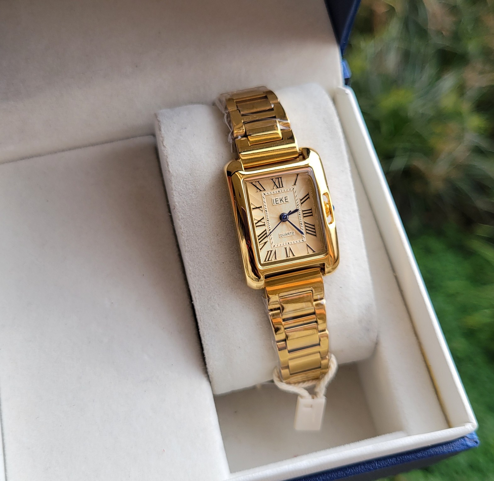 Classic watch image