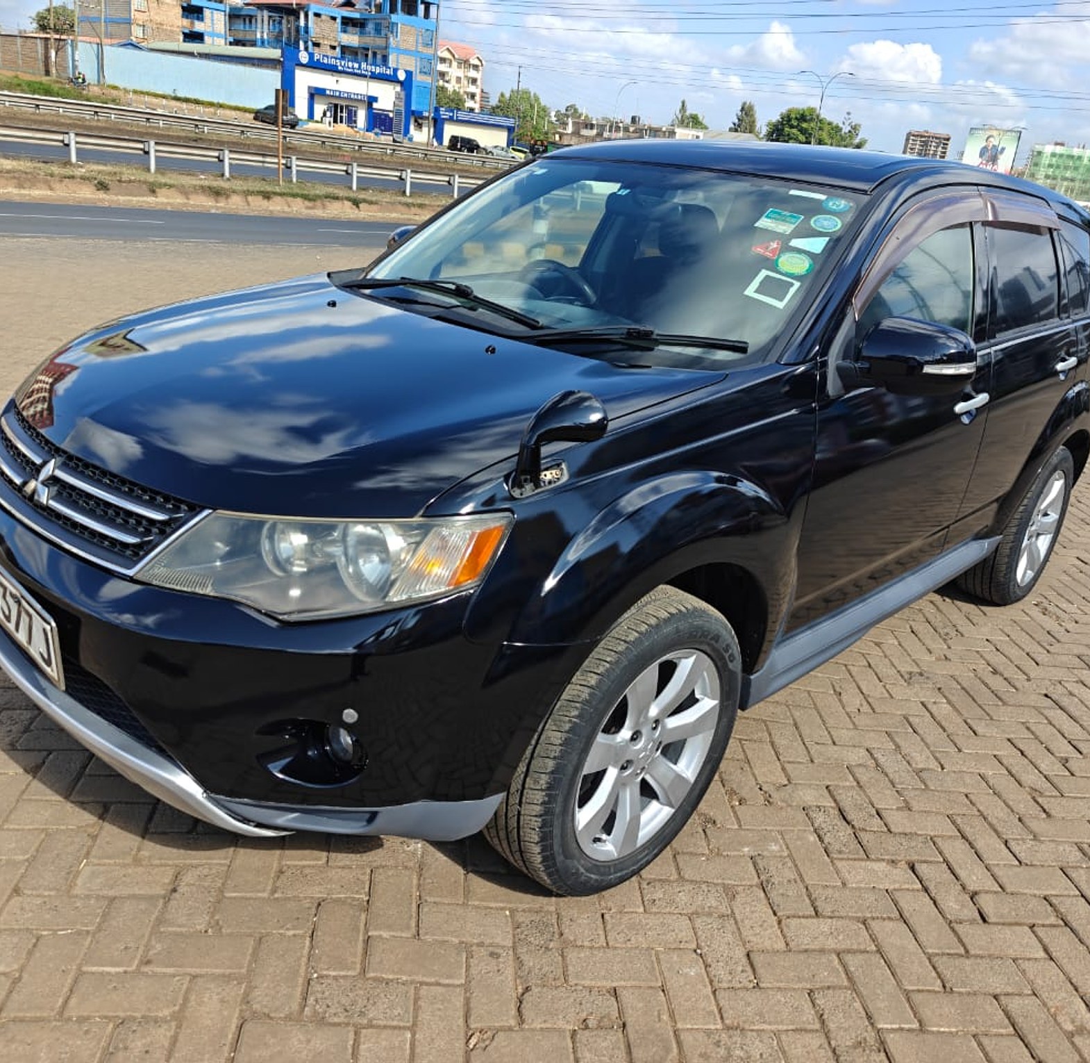 Mitsubishi Outlander KCQ, YOM 2011 Model, Automatic, Rating 2400cc 4wd, Optional With Alloys New Tyres and Fresh Paint image