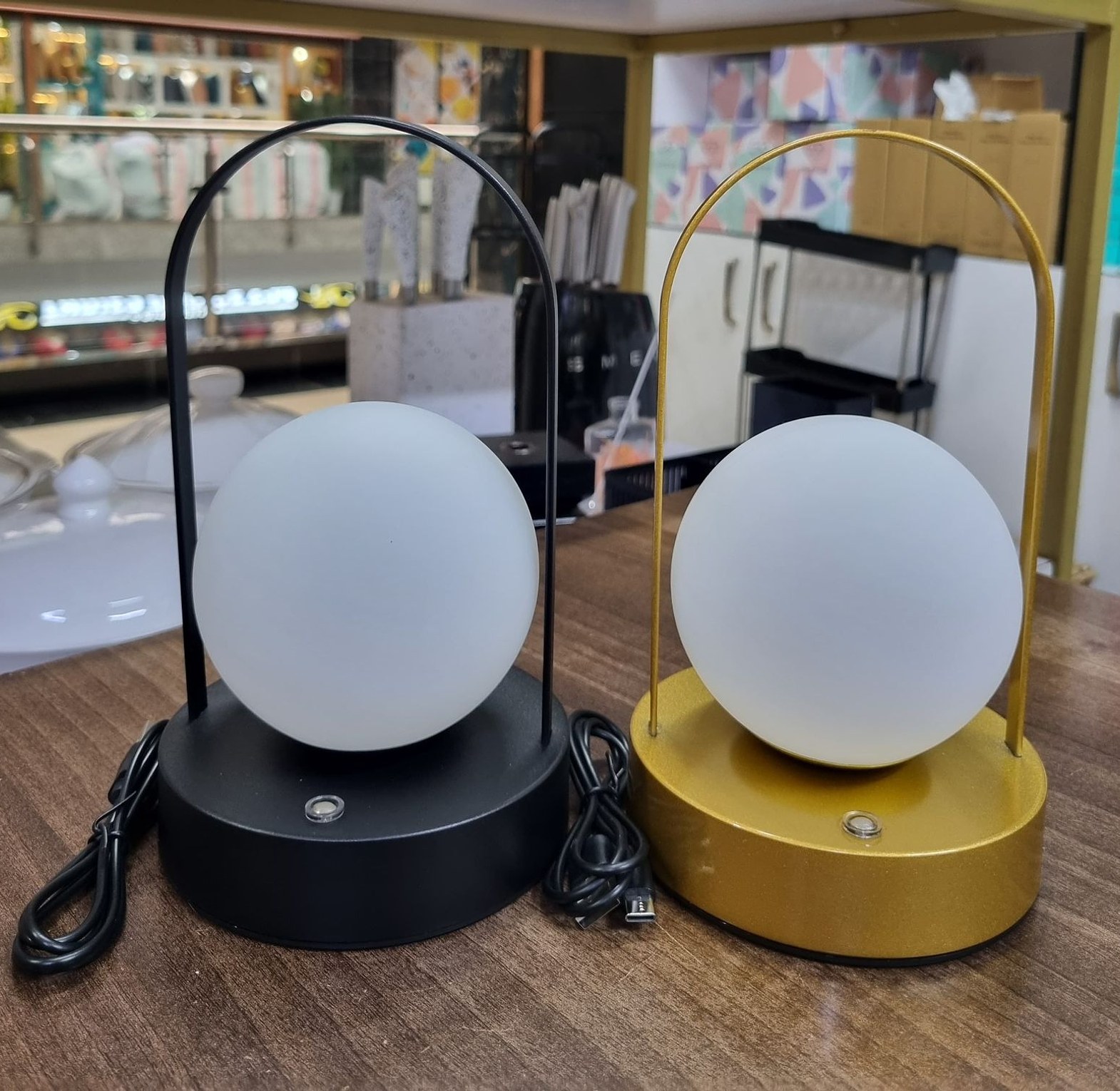 Modern Rechargeable Table Lamp image