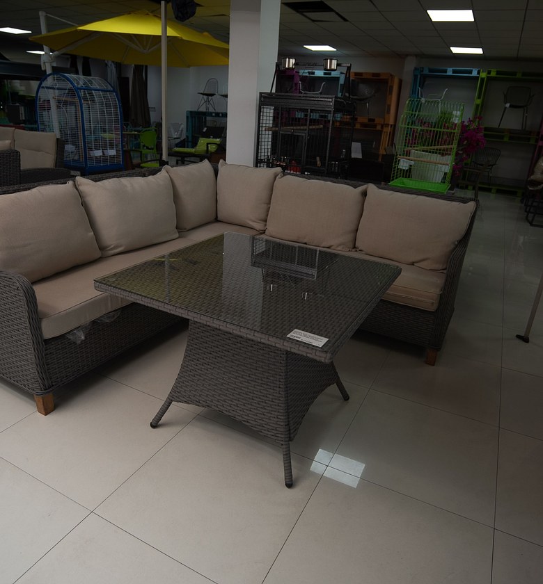 GARDEN SOFA CORNER+TABLE  image