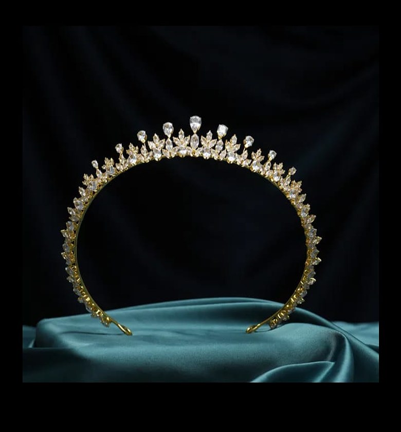 Cubic Zirconia Tiara image
