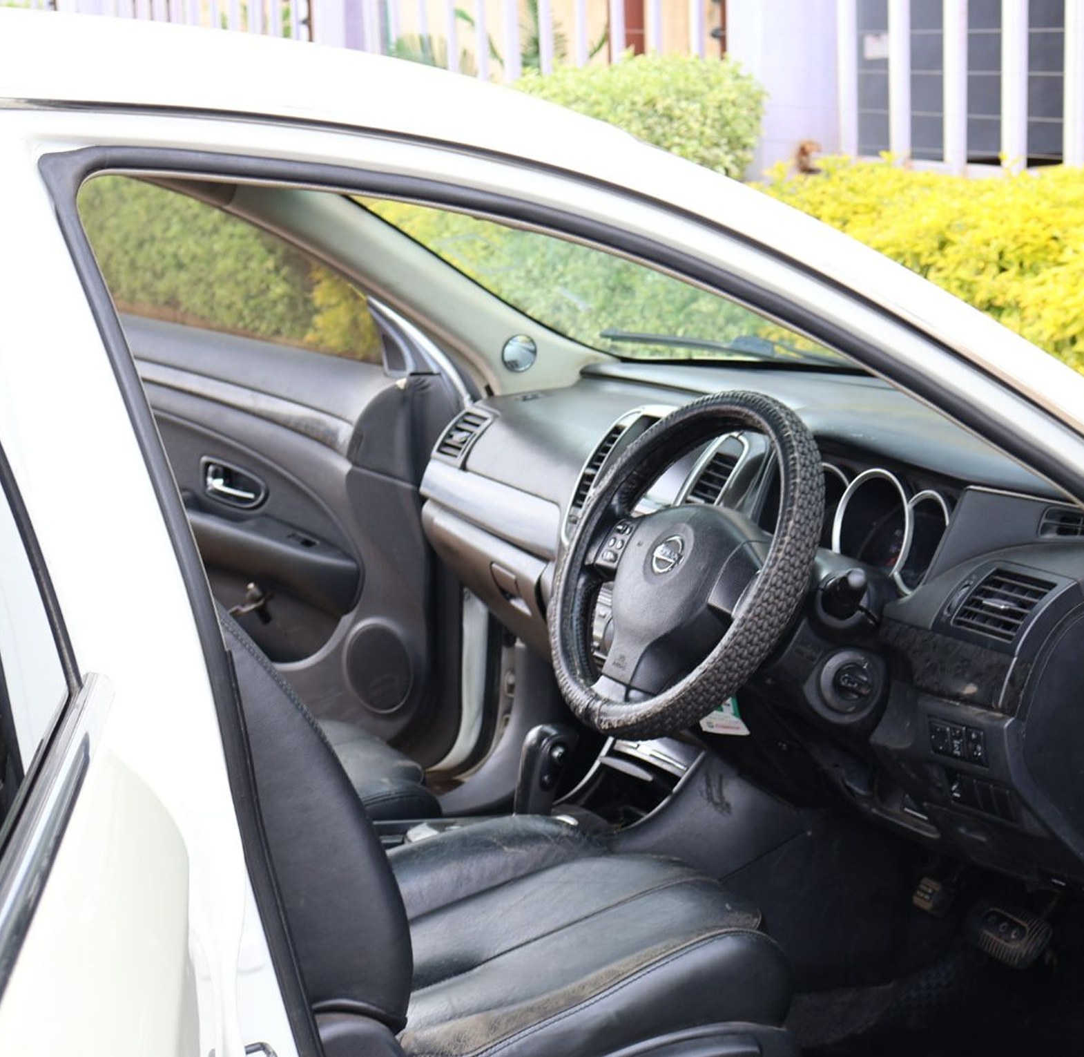  Nissan Bluebird KCR, YOM 2012 Model,  Automatic, Rating 2000cc image