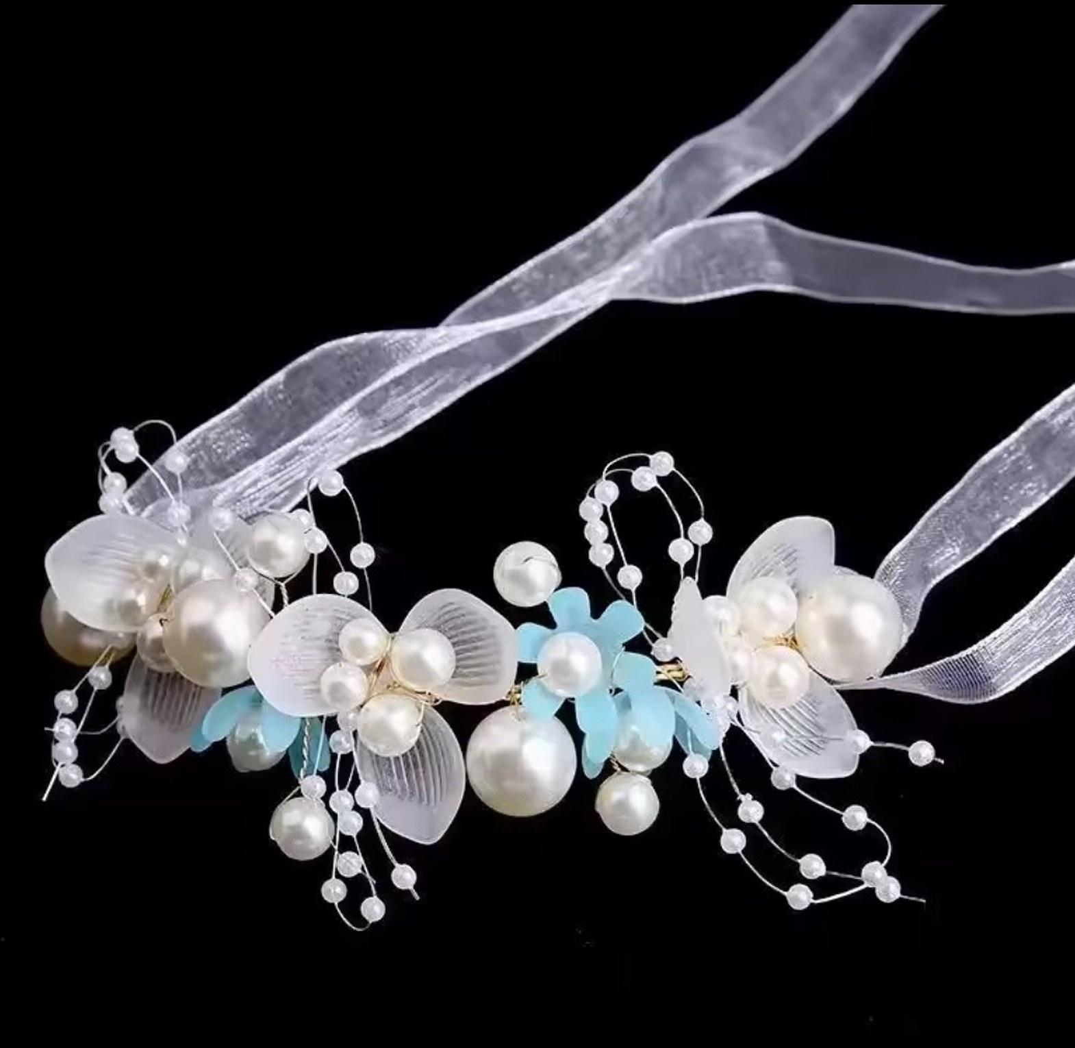 Wristband wreath  image