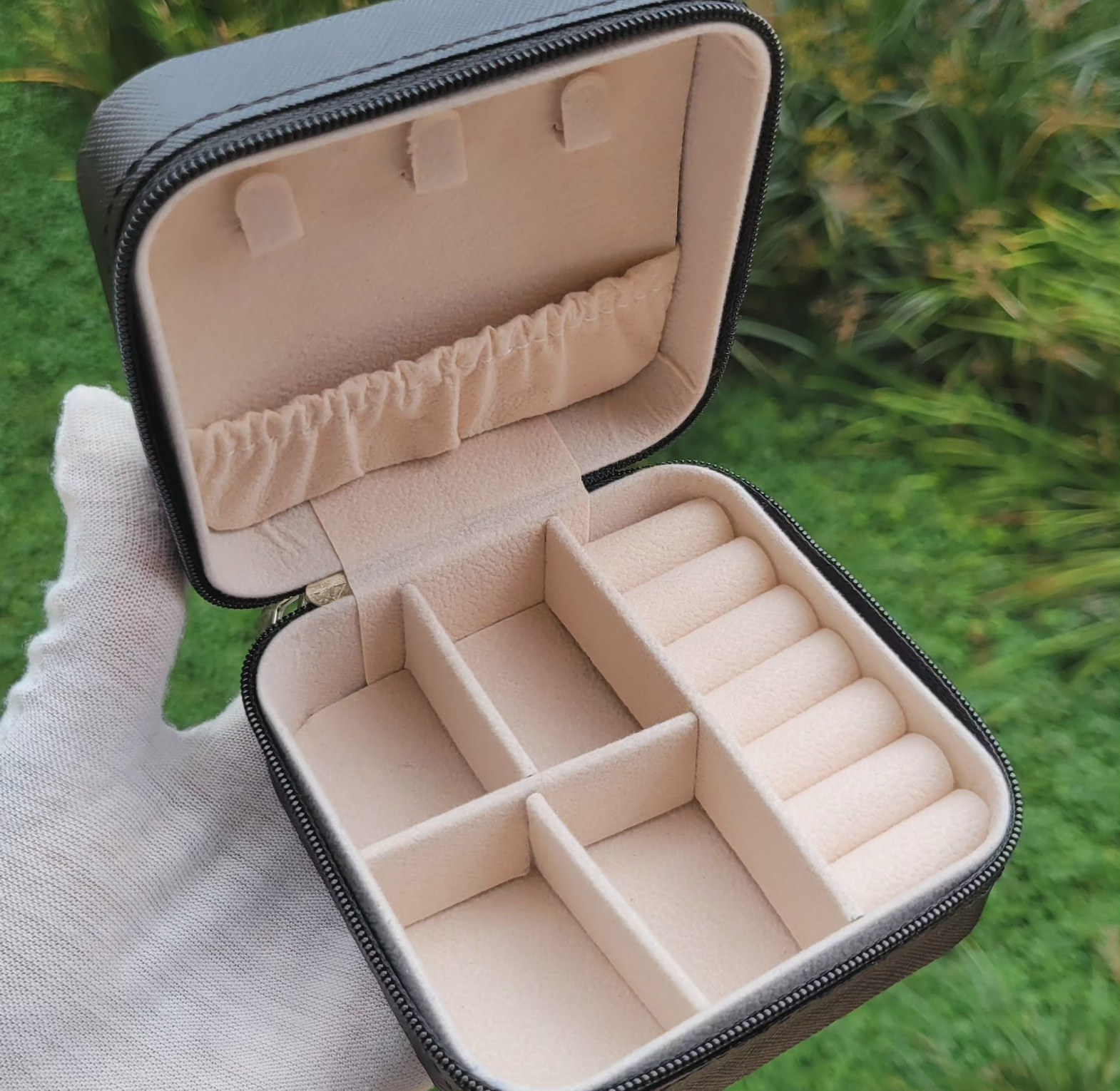 Travel size organizer  image