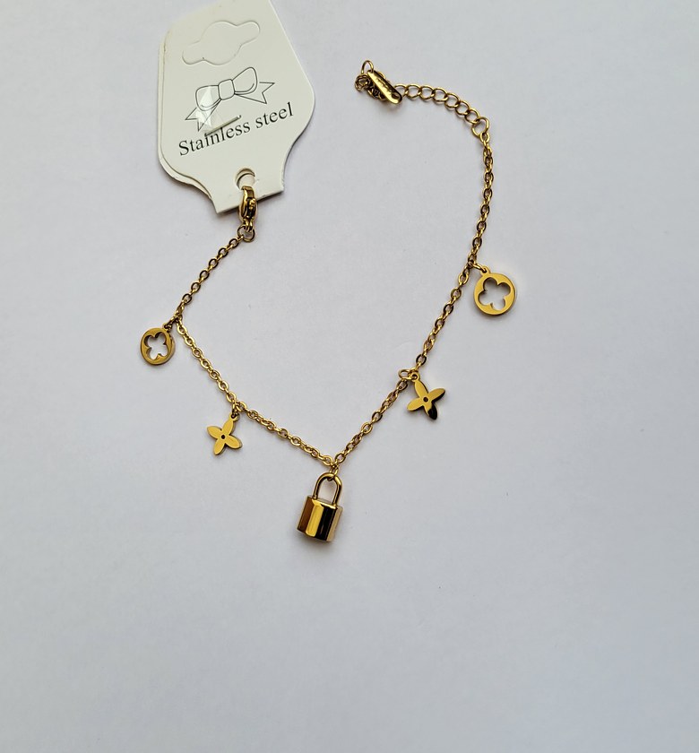 Bracelet  image