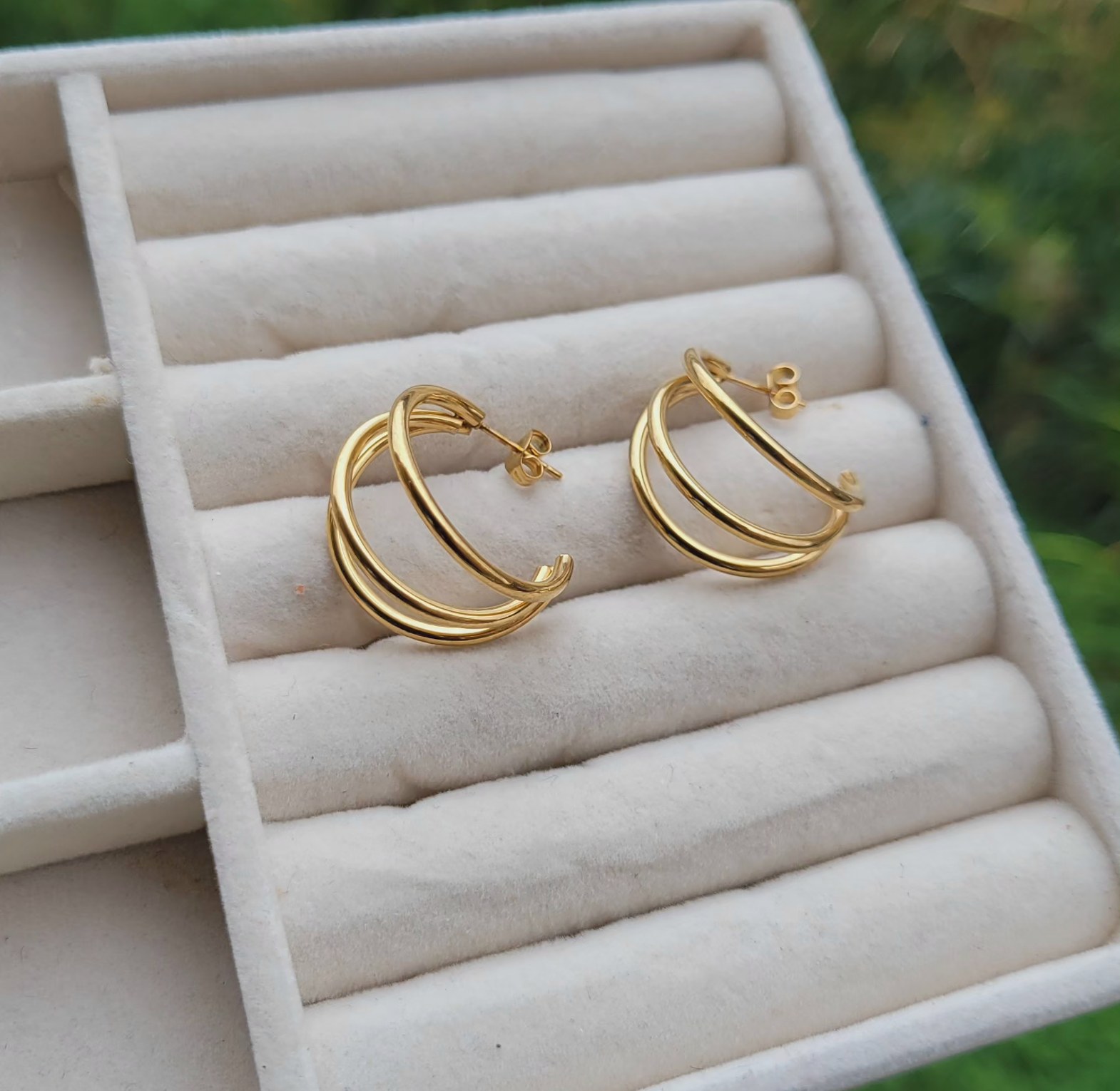Hoops  image