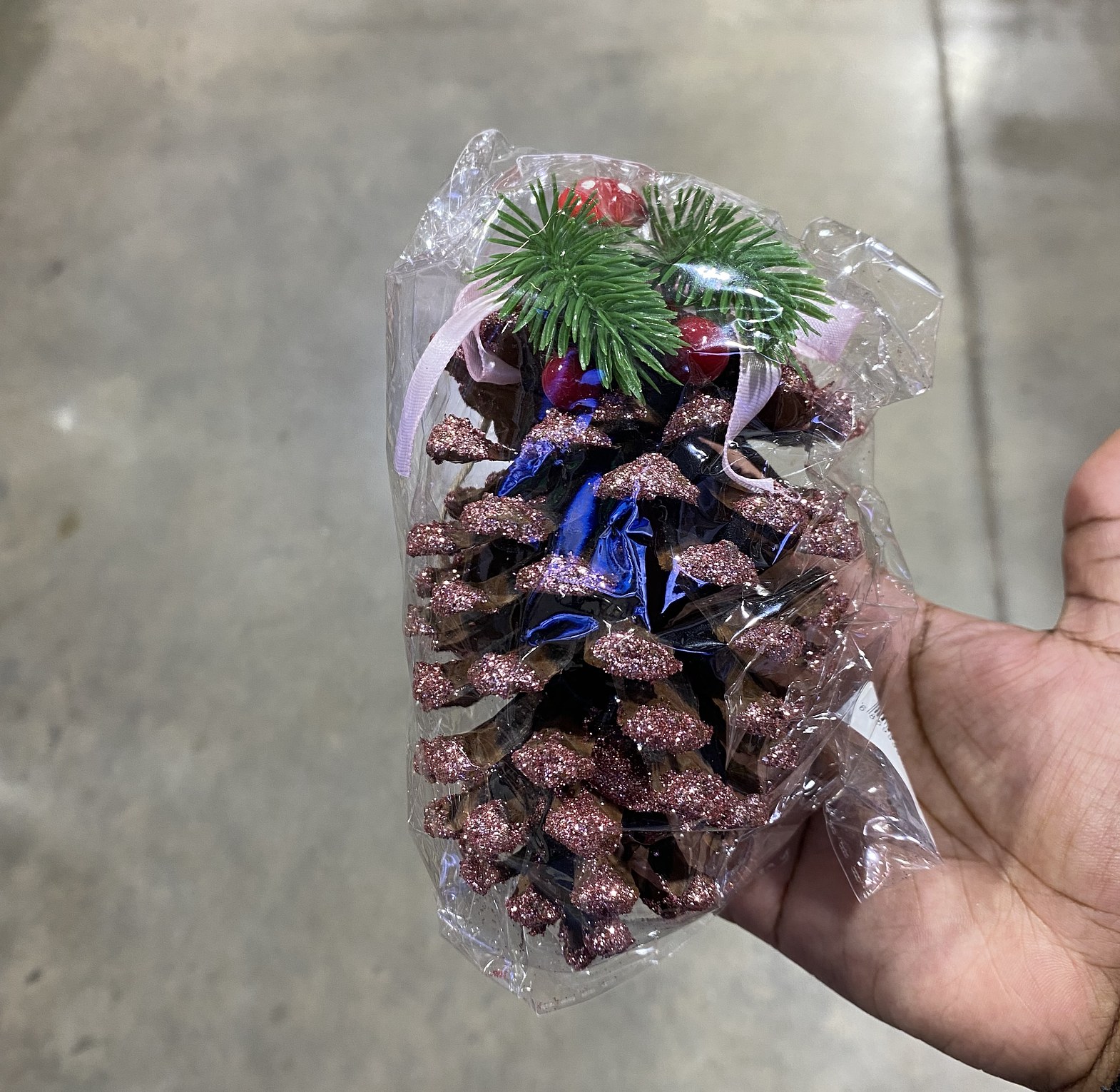 Christmas pine cone pendants  image