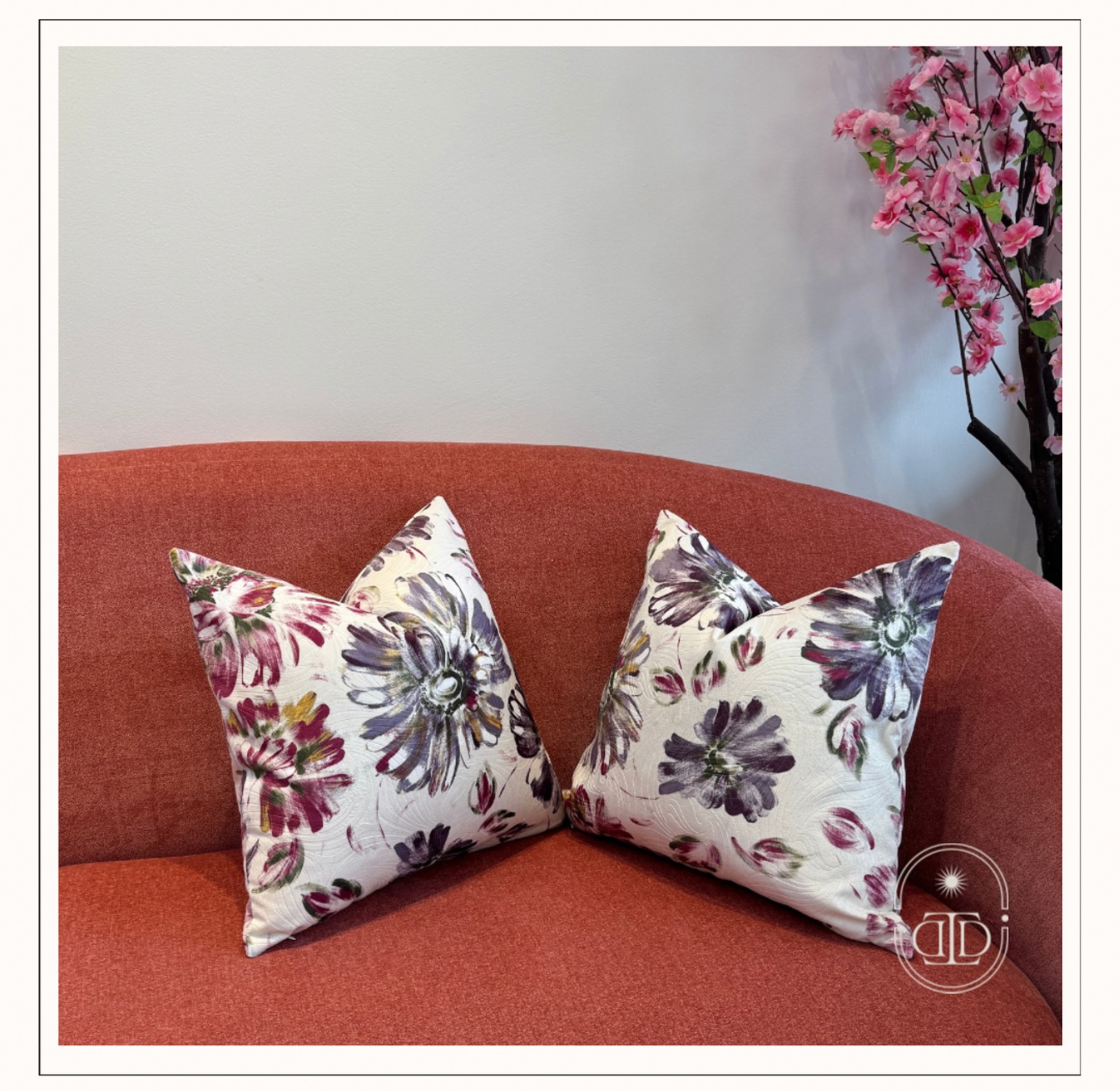 Purple dahlia bloom velvet cushion cover. image