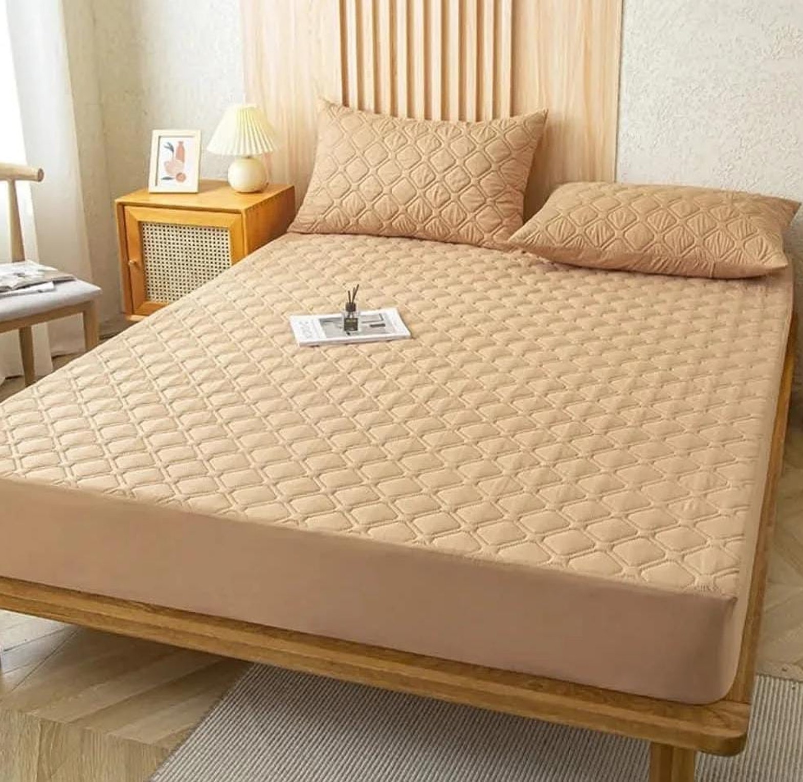 Waterproof Mattress Protector image