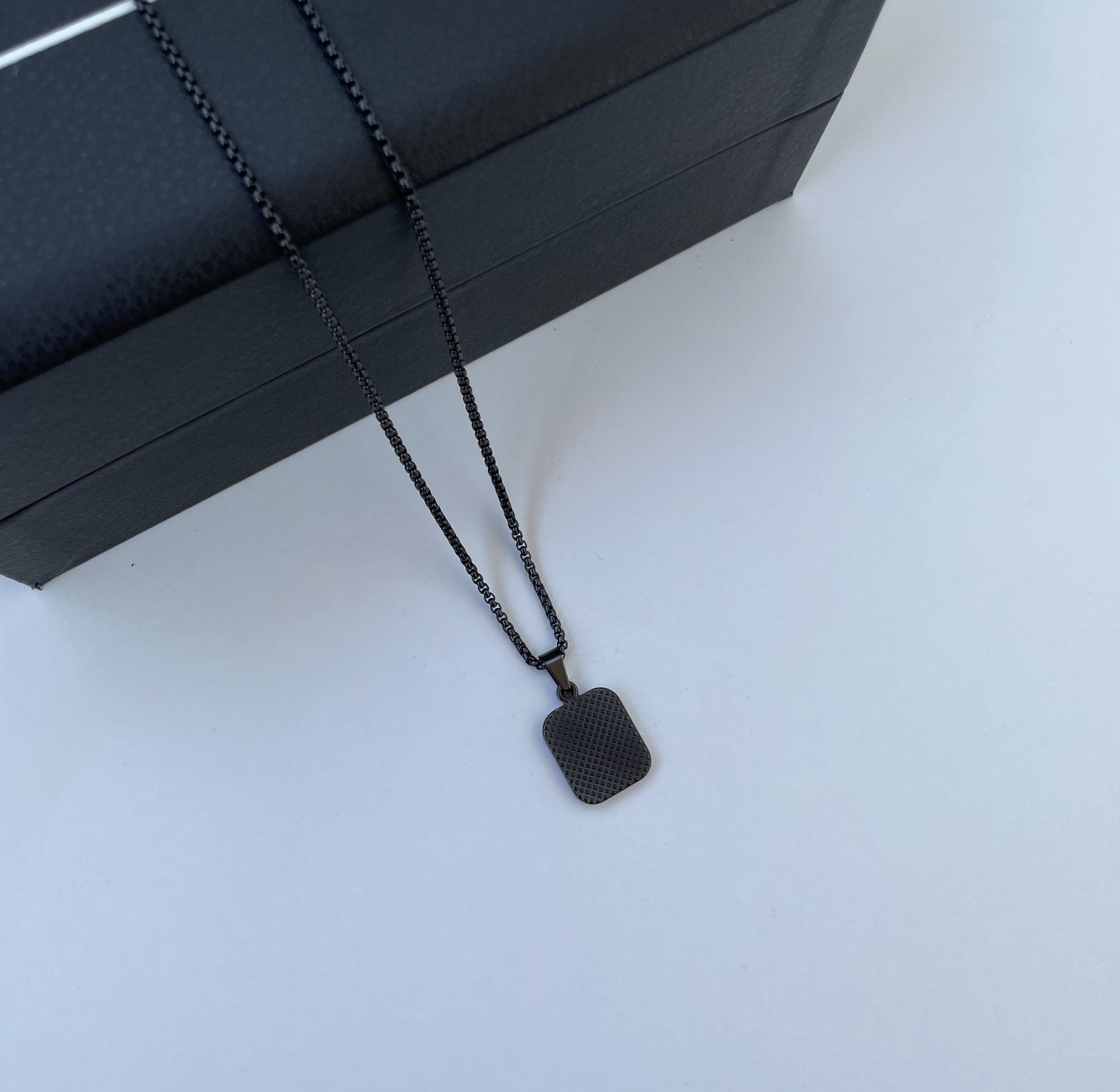 Jacque Necklace (Black) image