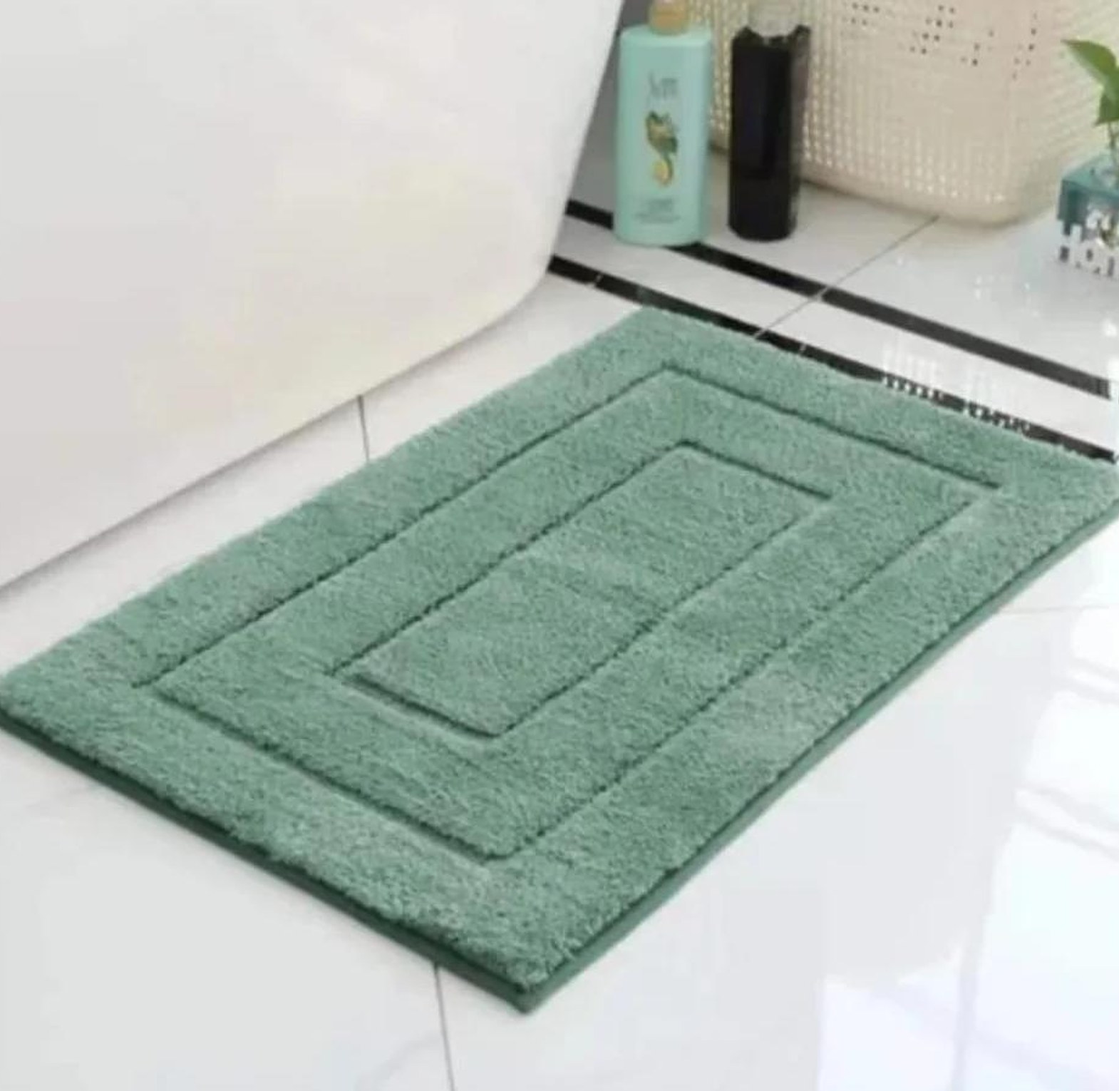 Absorbent bathroom/ doormat image
