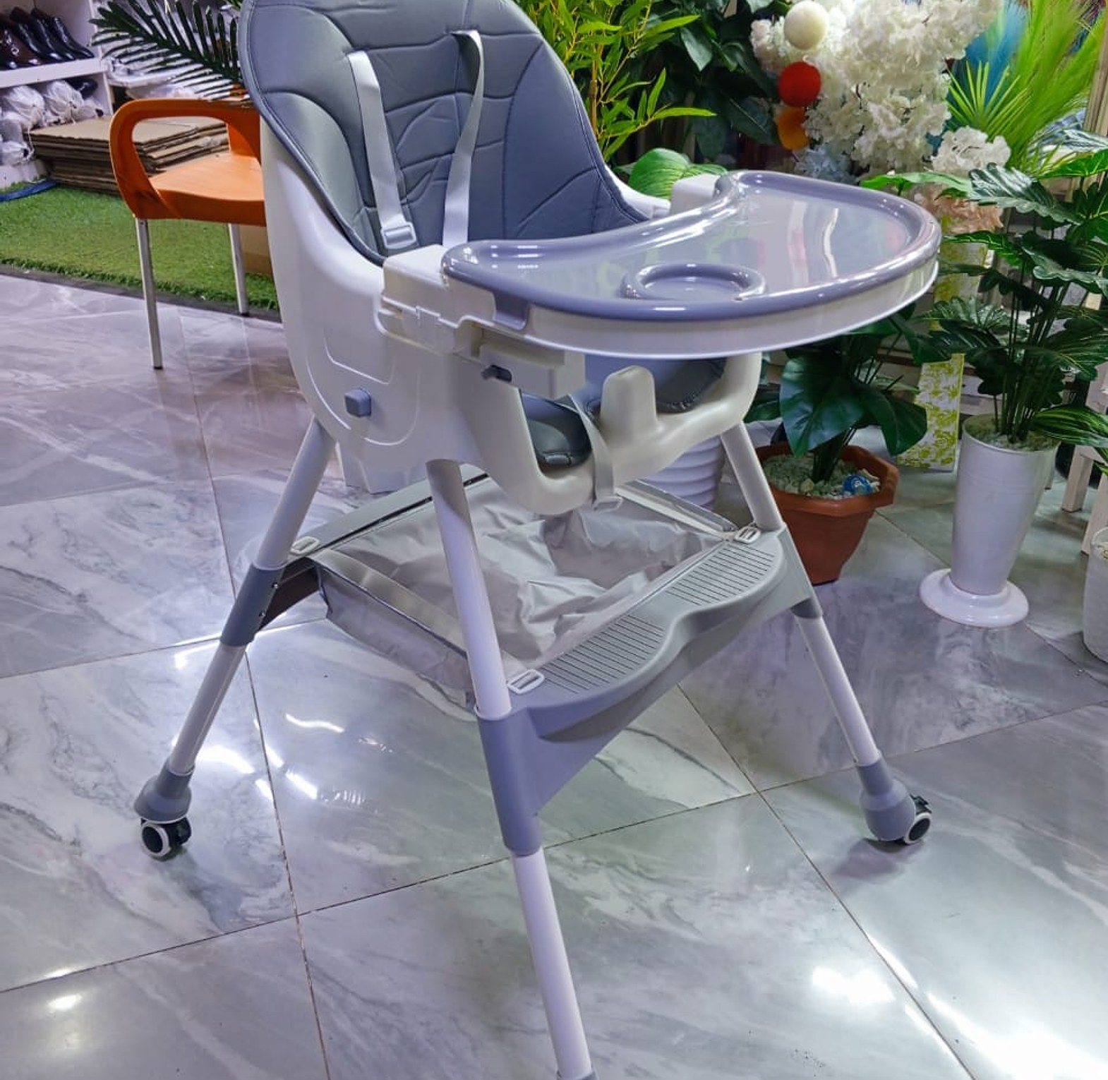 High Quality Stylish Kids Feeding Chair image