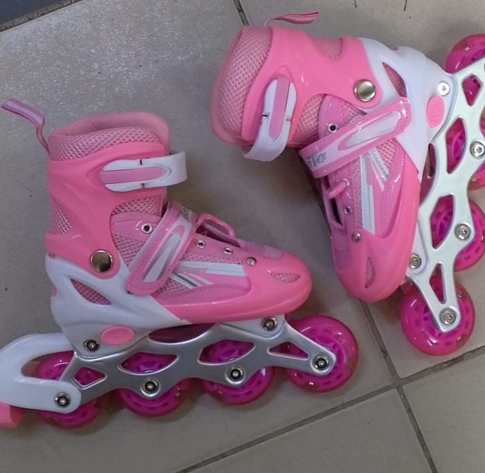 KIDS SKATING SHOES. High Speed Roller Skates Shoes Sizes 30-33 image