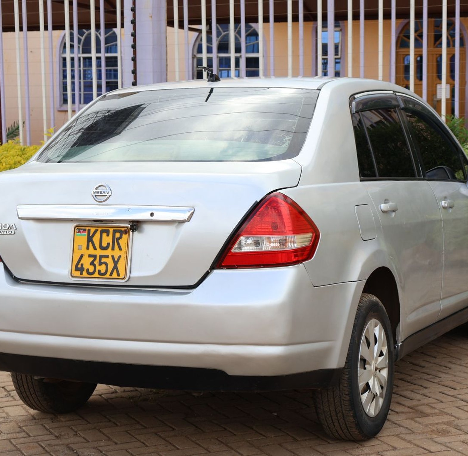 Nissan Tiida Latio KCR, YOM 2011 Model, Automatic, Rating 1500cc image