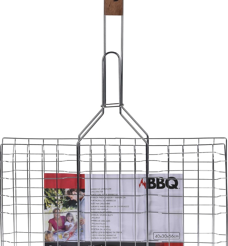 BBQ GRILL WITH WOODEN HAN image
