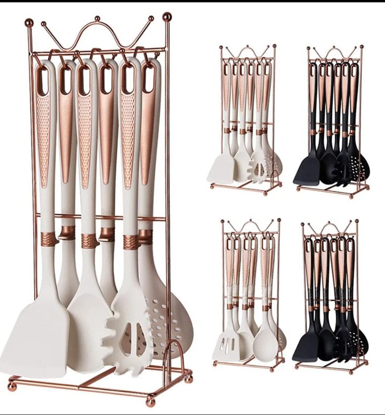 7ppcs Heat resistant silicone kitchen spoons set for Non stick cookware with wooden handle image