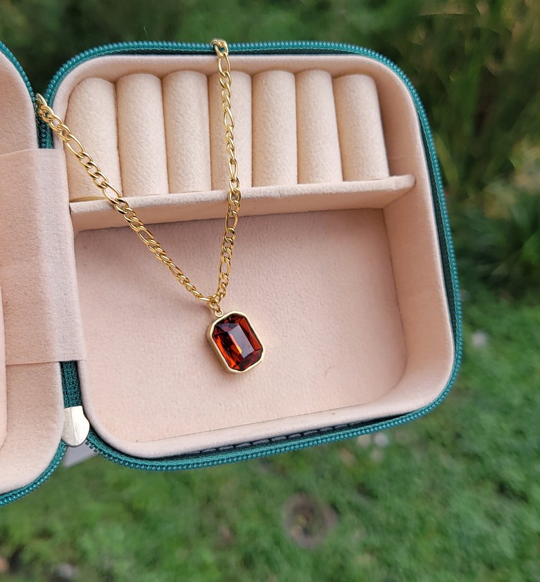 Merab necklace  image