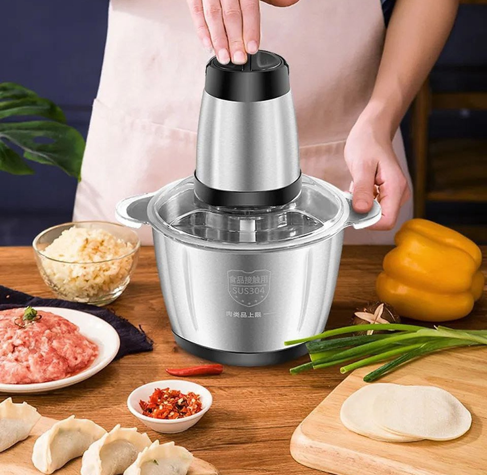 ELECTRIC SLICER. 2L Multifunctional electric food chopper  image