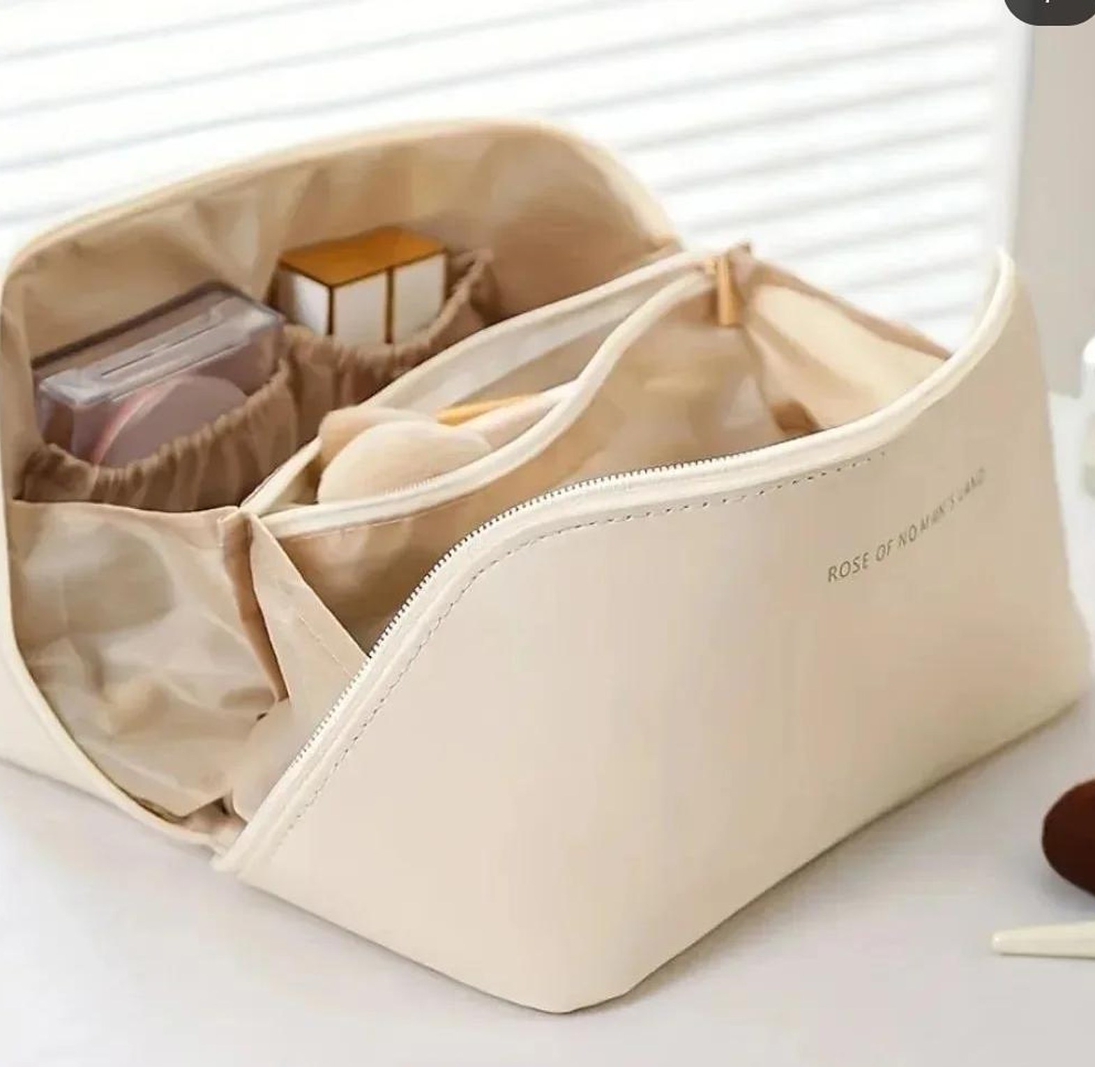 Cosmetic Bag/ Makeup Organizer image