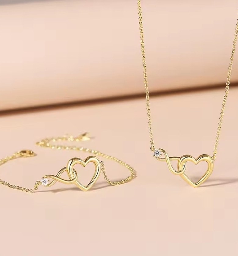 Forever Love Infinity Heart Necklace and bracelet set image