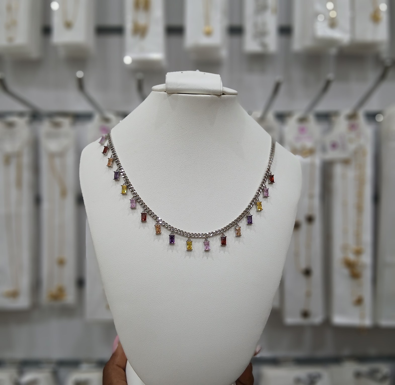 Necklace 008 image