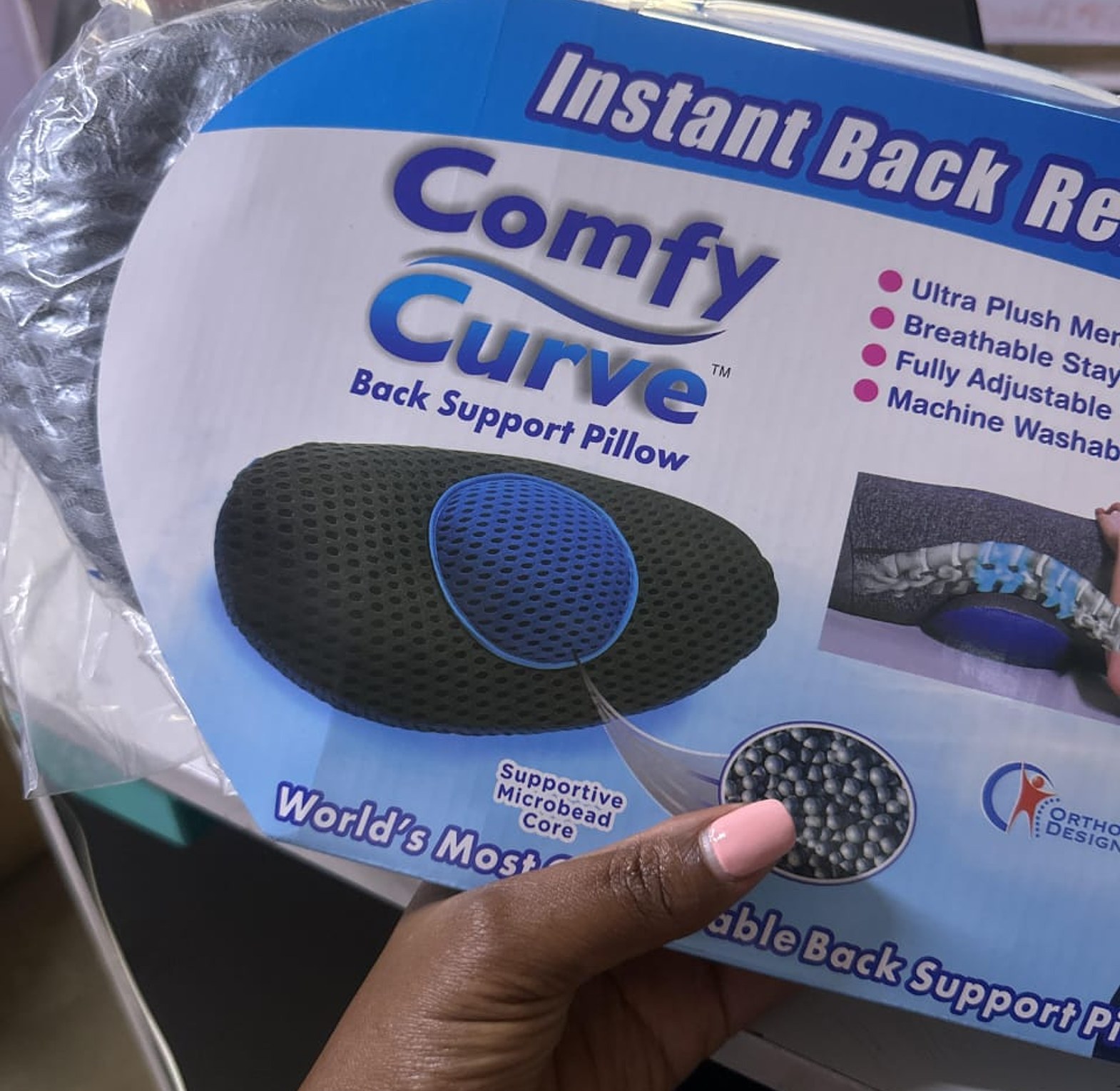Comfy curved back support pillow image