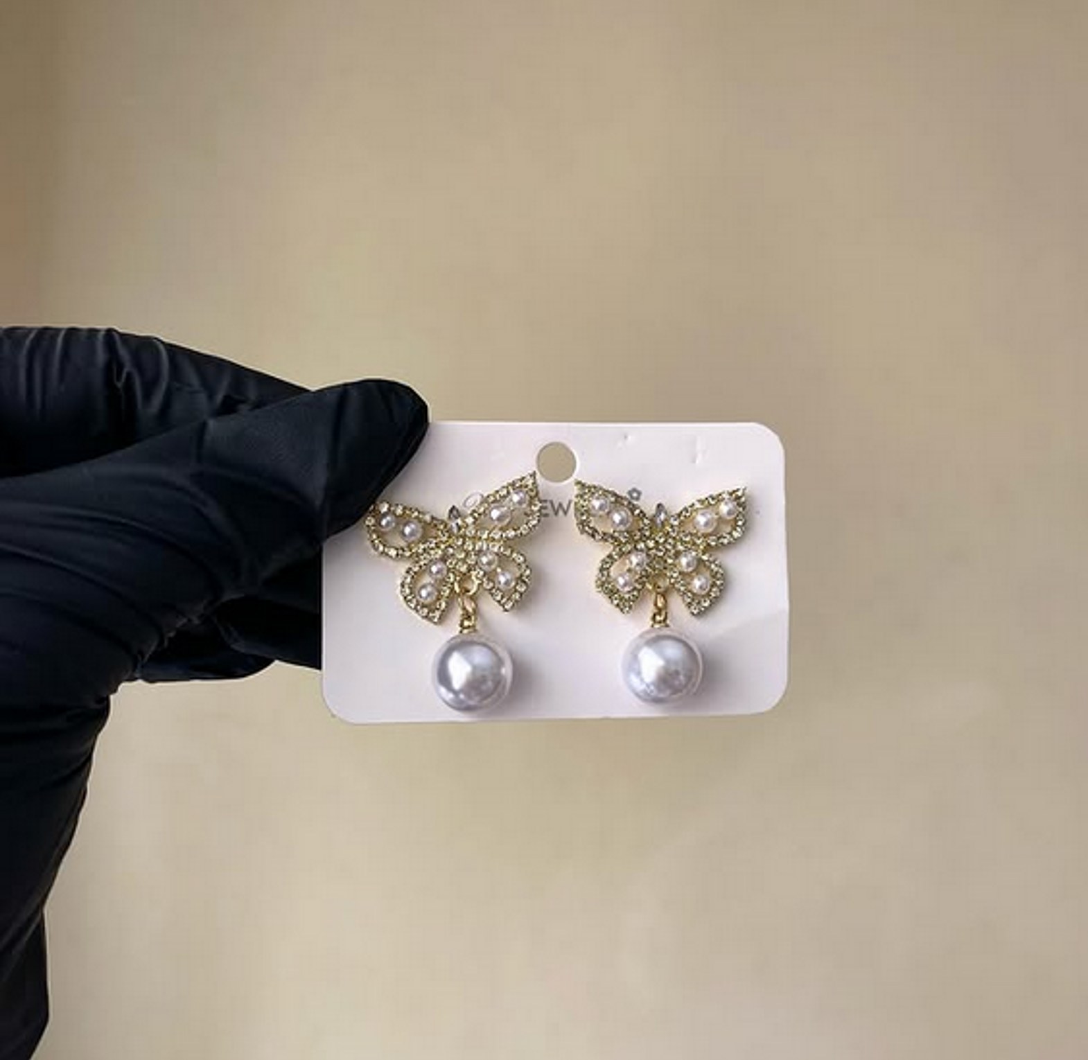 Cute Pearl Butterfly Earrings image