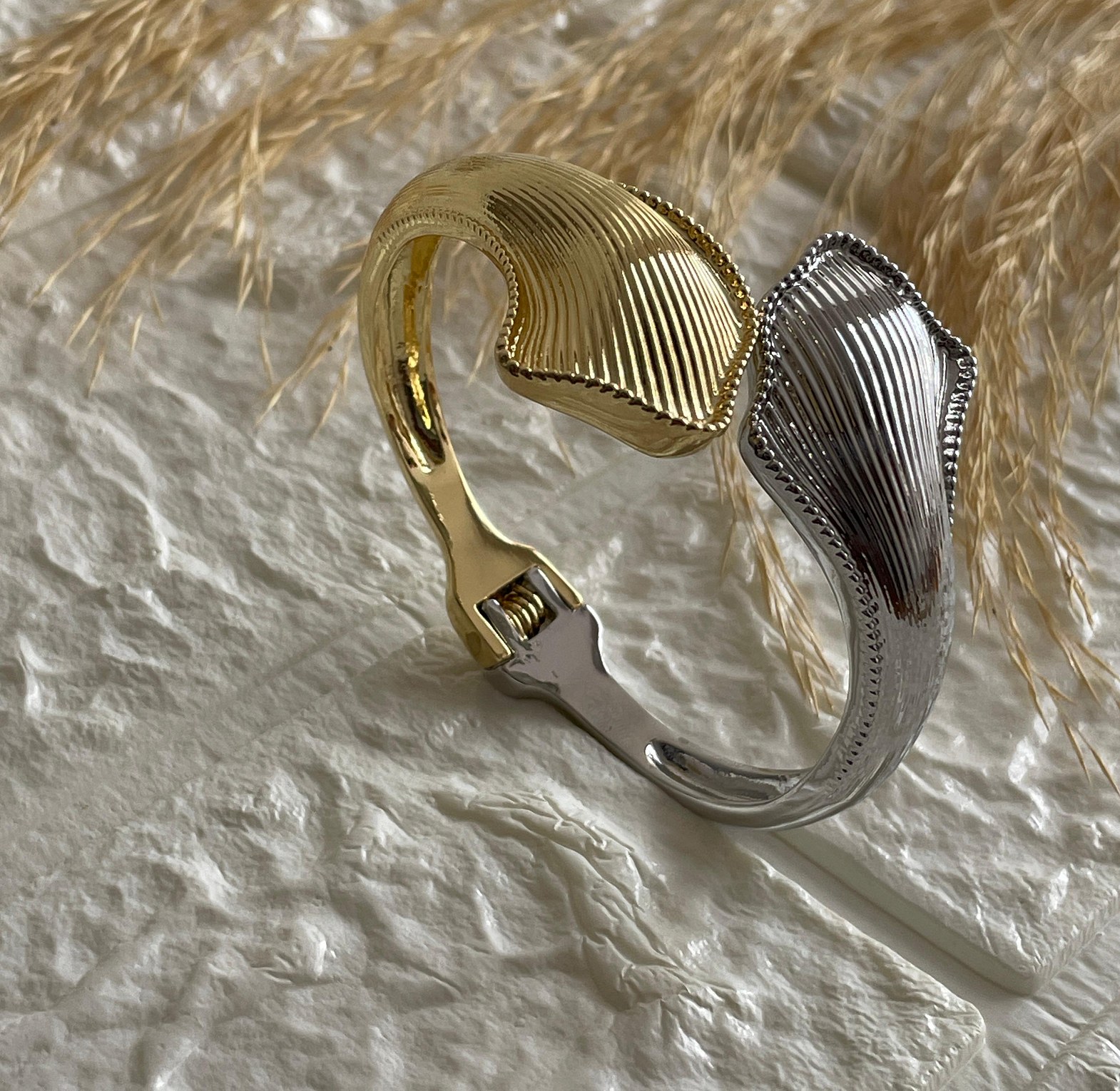 Ripple Luxe Bangle image