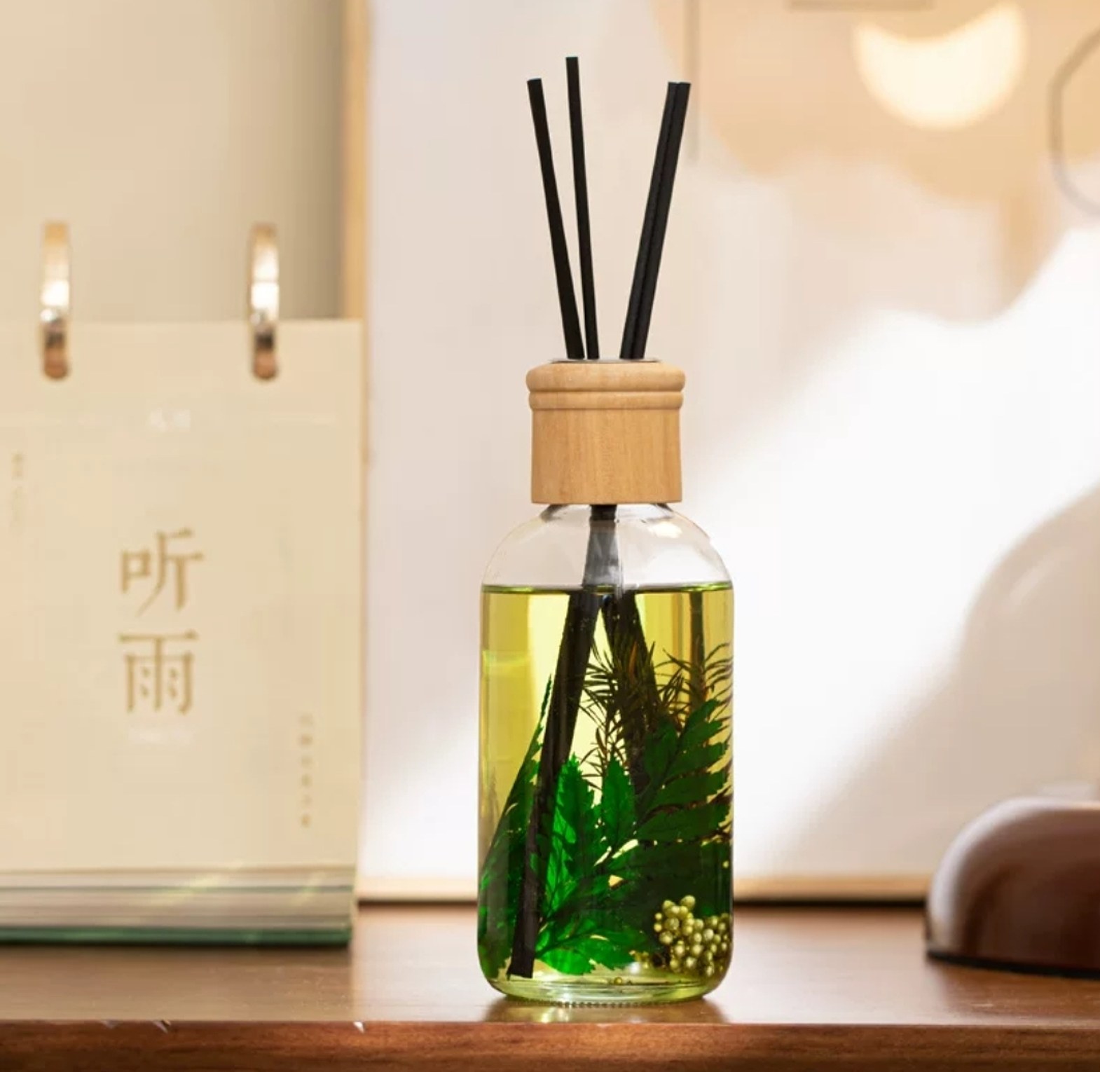 Aroma diffuser  image