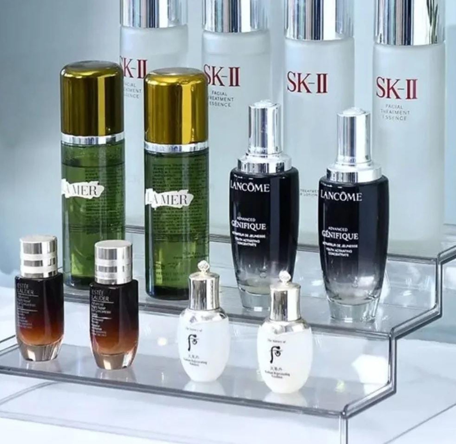 3 tier expandable acrylic rack image