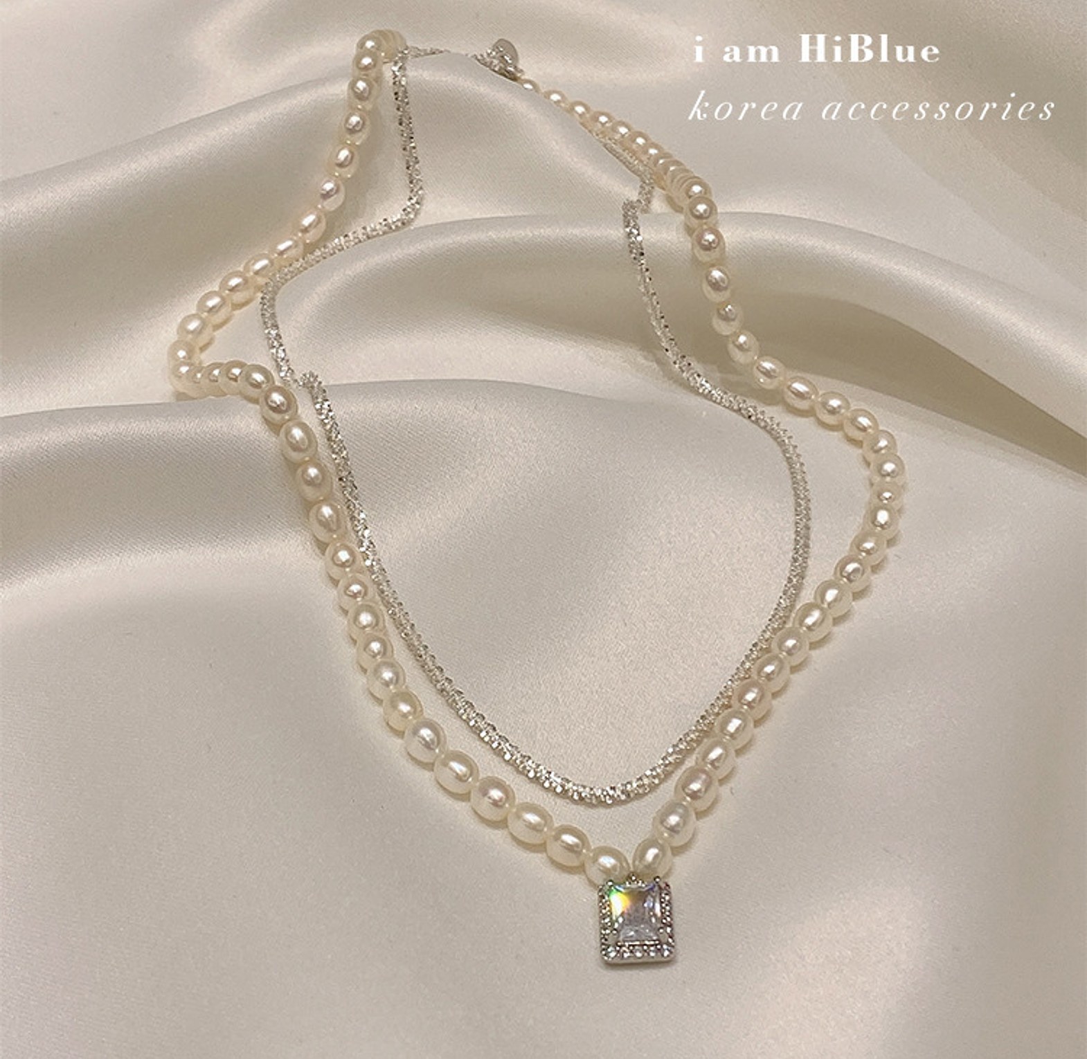 Layered pearl choker image