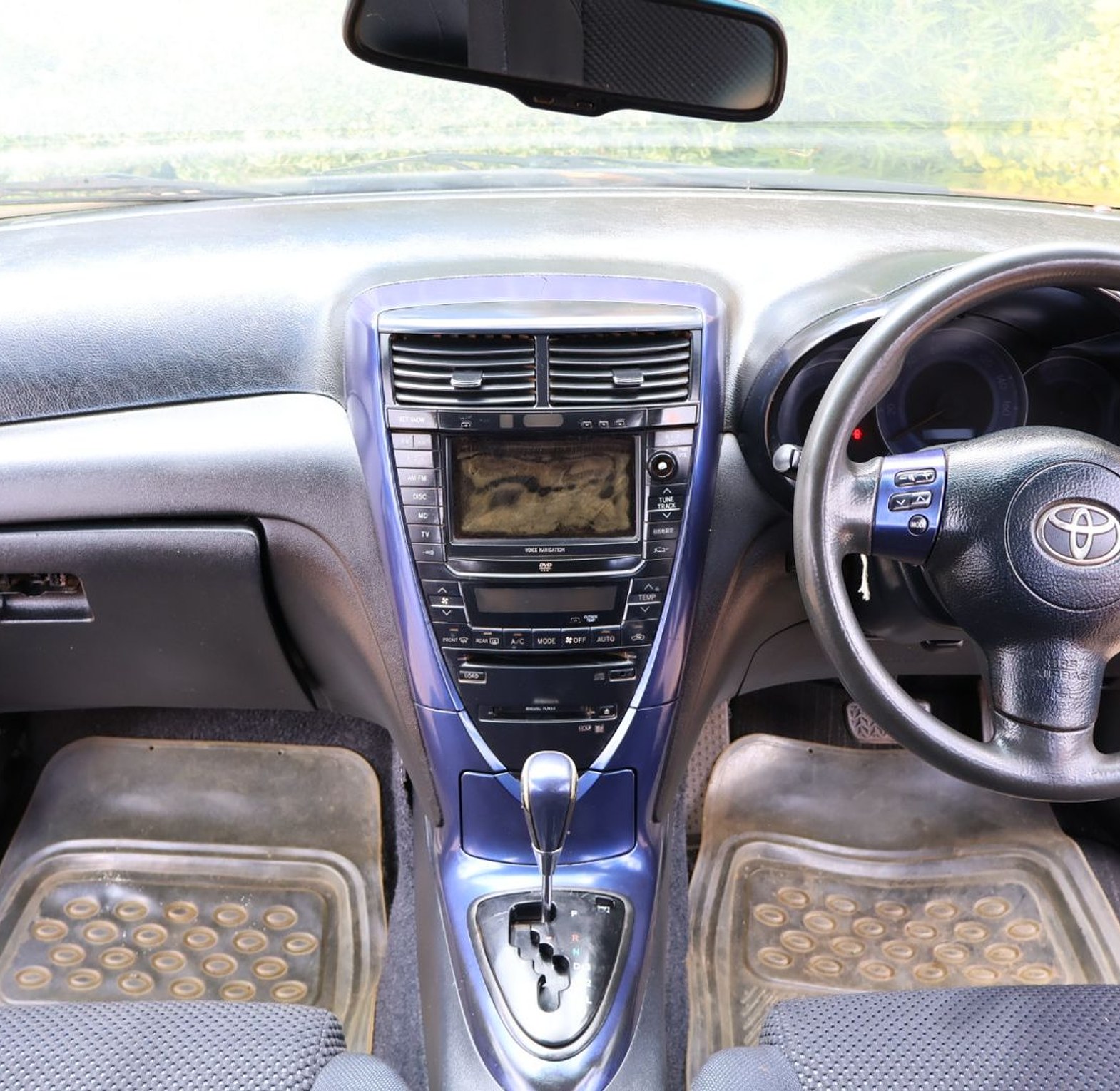 Toyota Caldina KBL, YOM 2003 Model, Automatic image