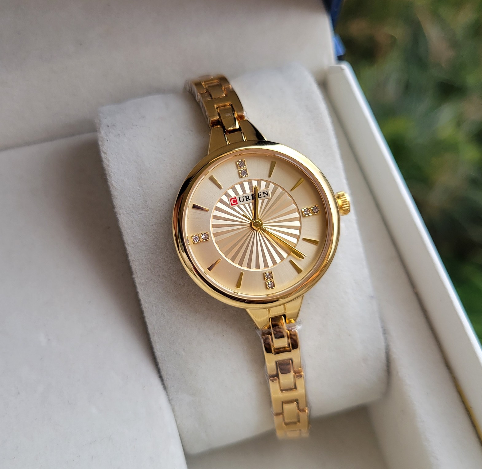 Curren watch image