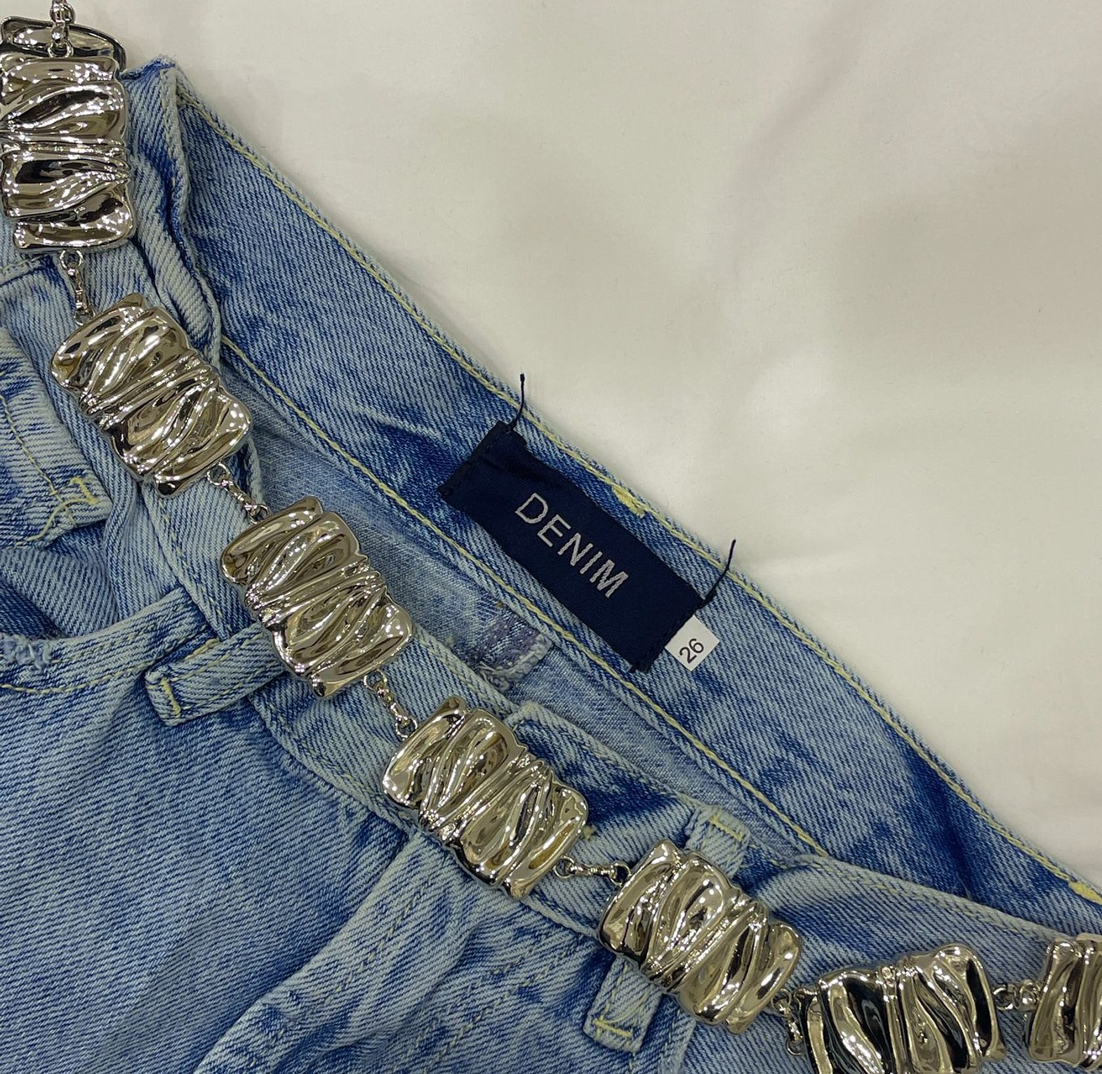  Luxe Ribbed Chain Waist Belt image