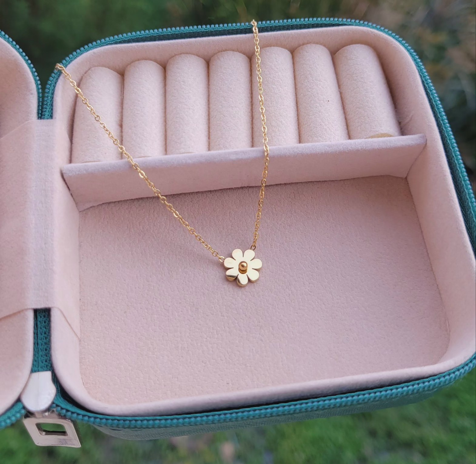 Flower necklace  image
