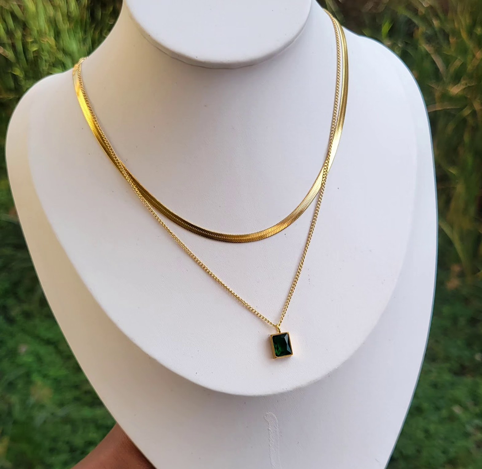 Emerald stone snake chain double image