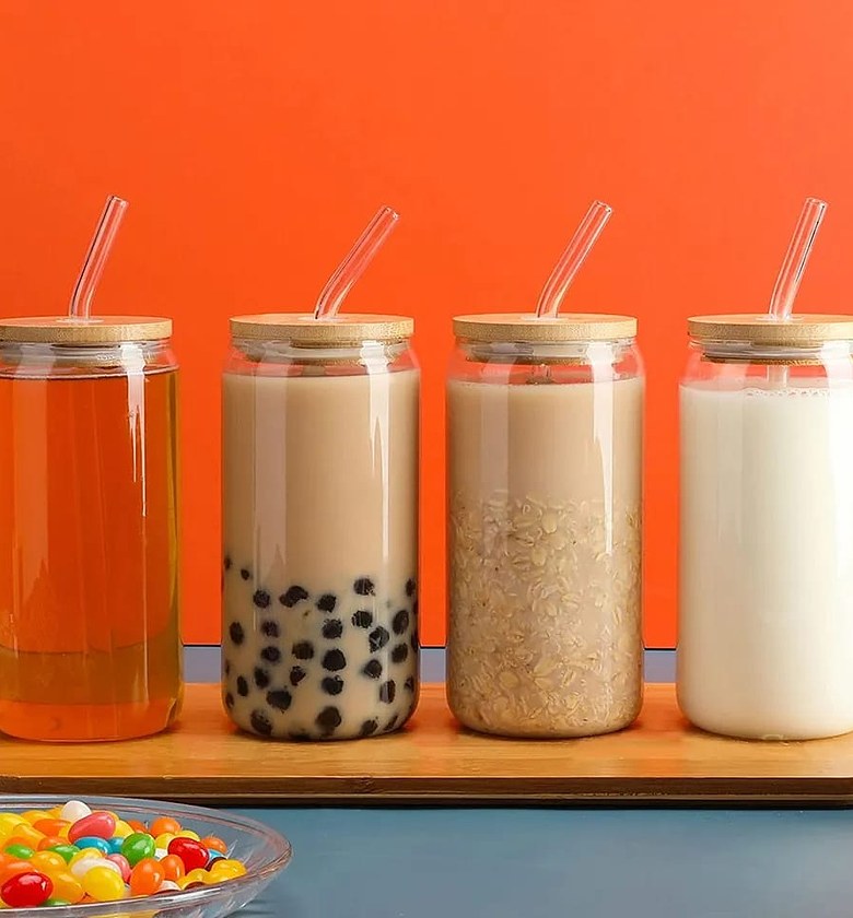 500ml transparent glass cup with lid, straw, and cleaning brush image