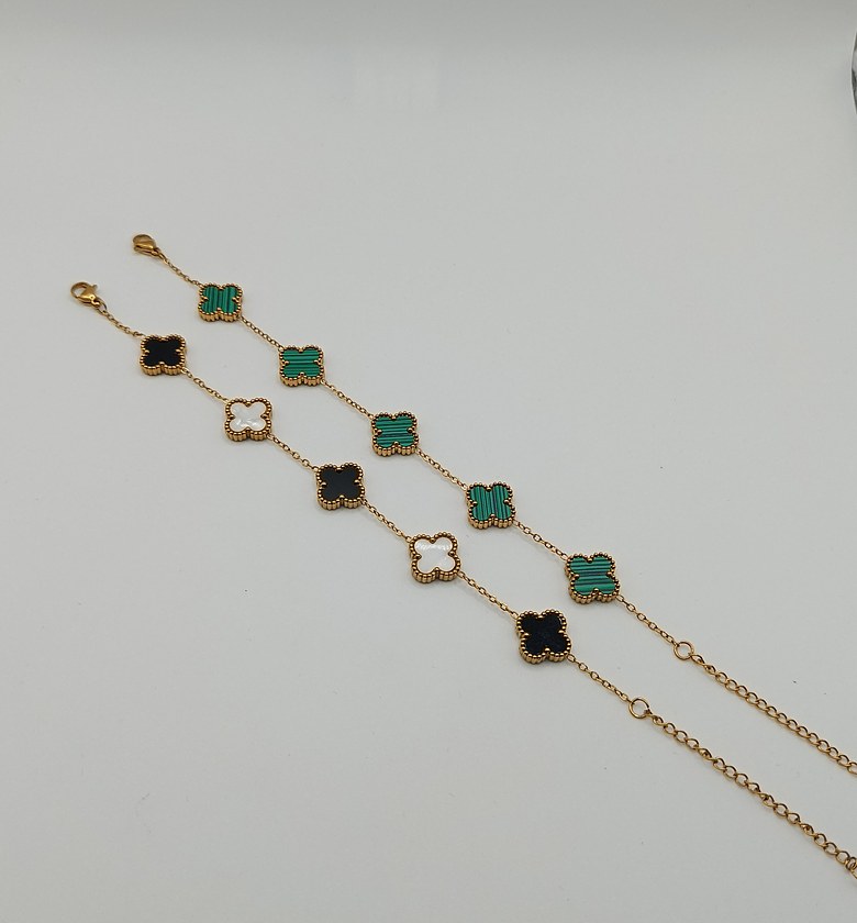 Bracelets image