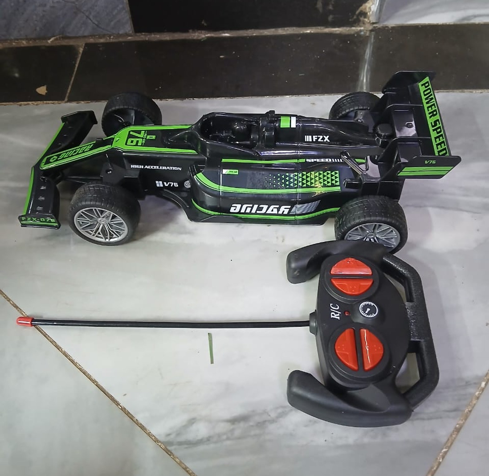 Remote Control Car, RC Cars for Kids 1:18 Electric Toy Car Hobby Racing Car Toys image