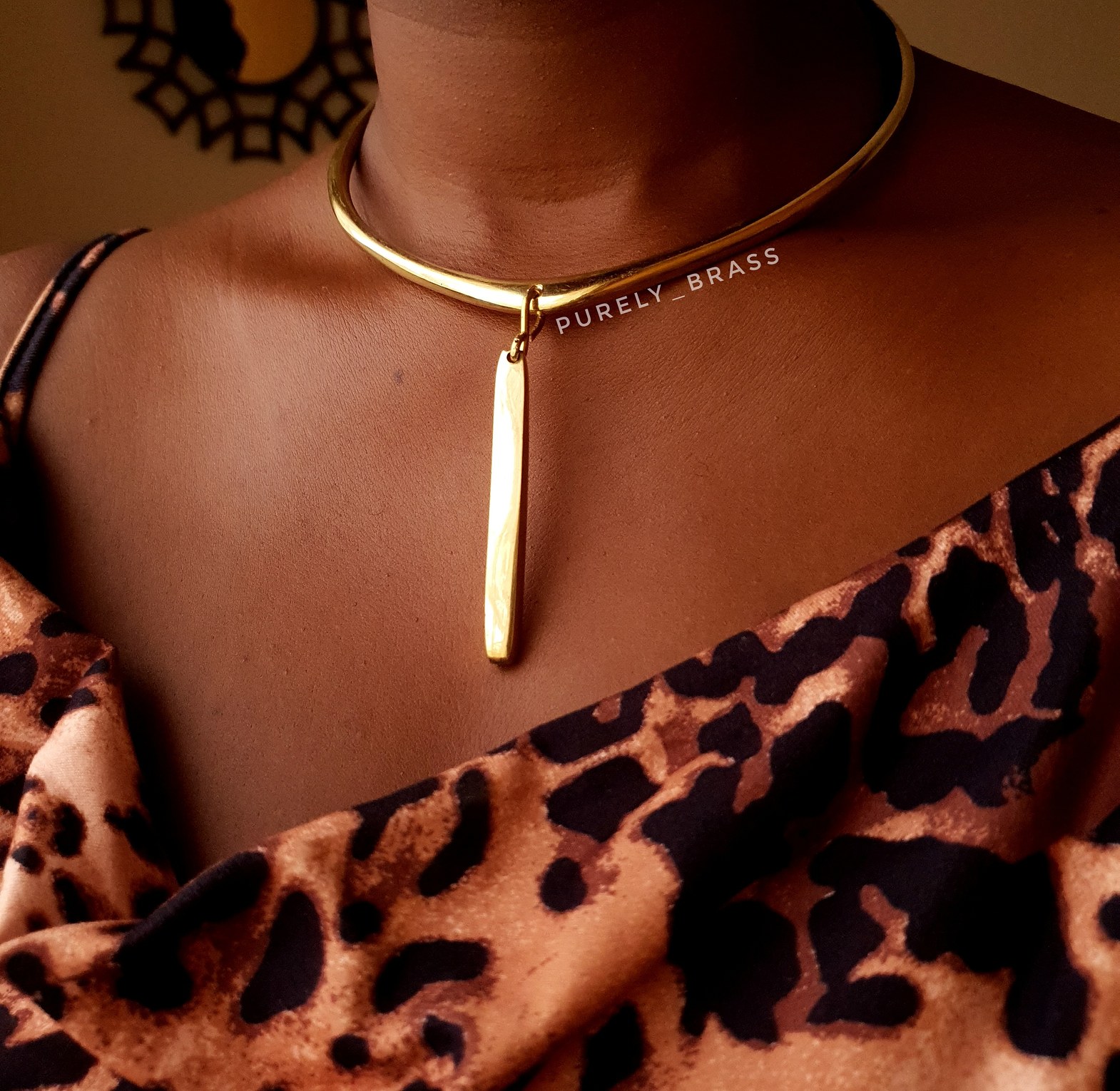 Kamari Brass Chocker image