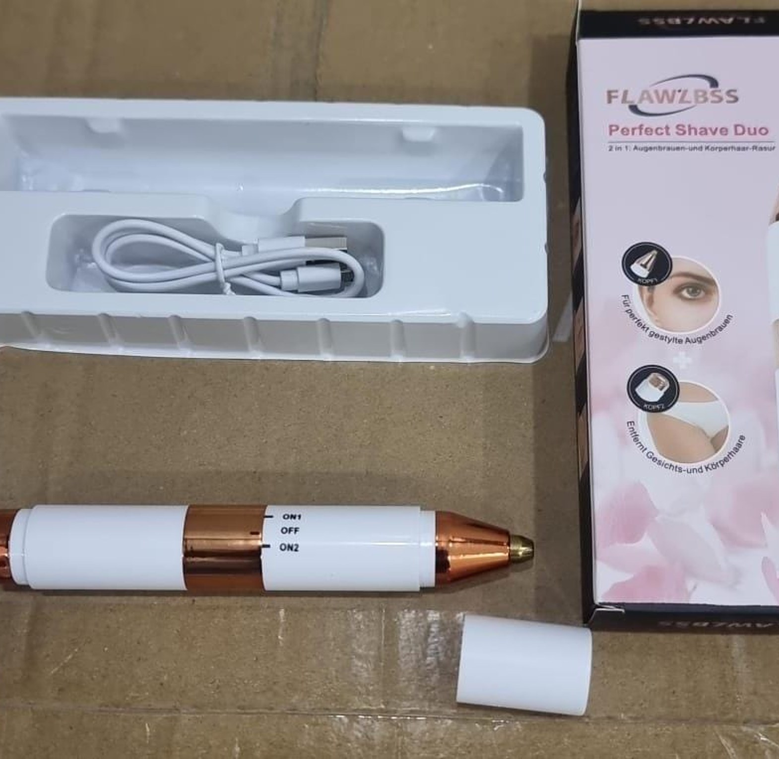 Rechargeable Eyebrow Trimmer, Shaver image