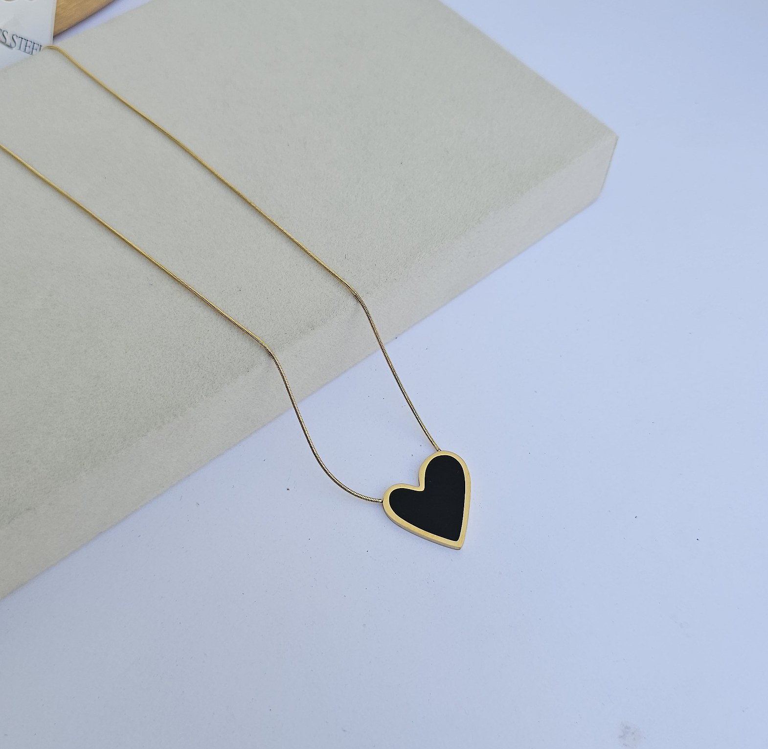 Iyani loveheart  image
