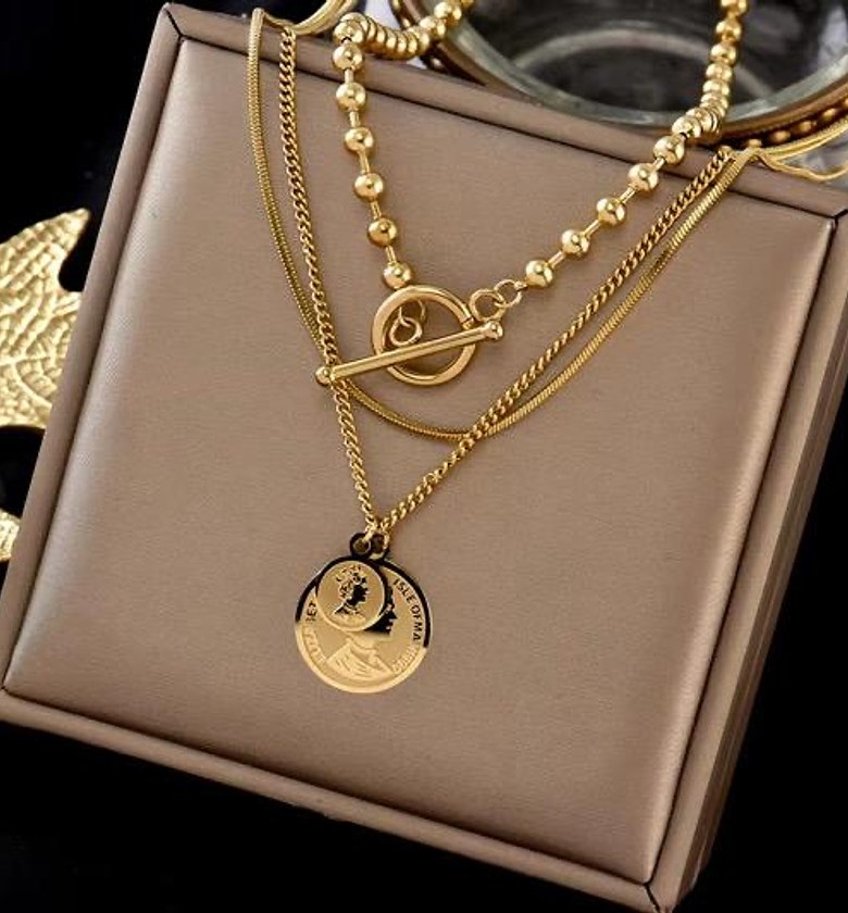Isle of Man Sovereign Toggle Chain image