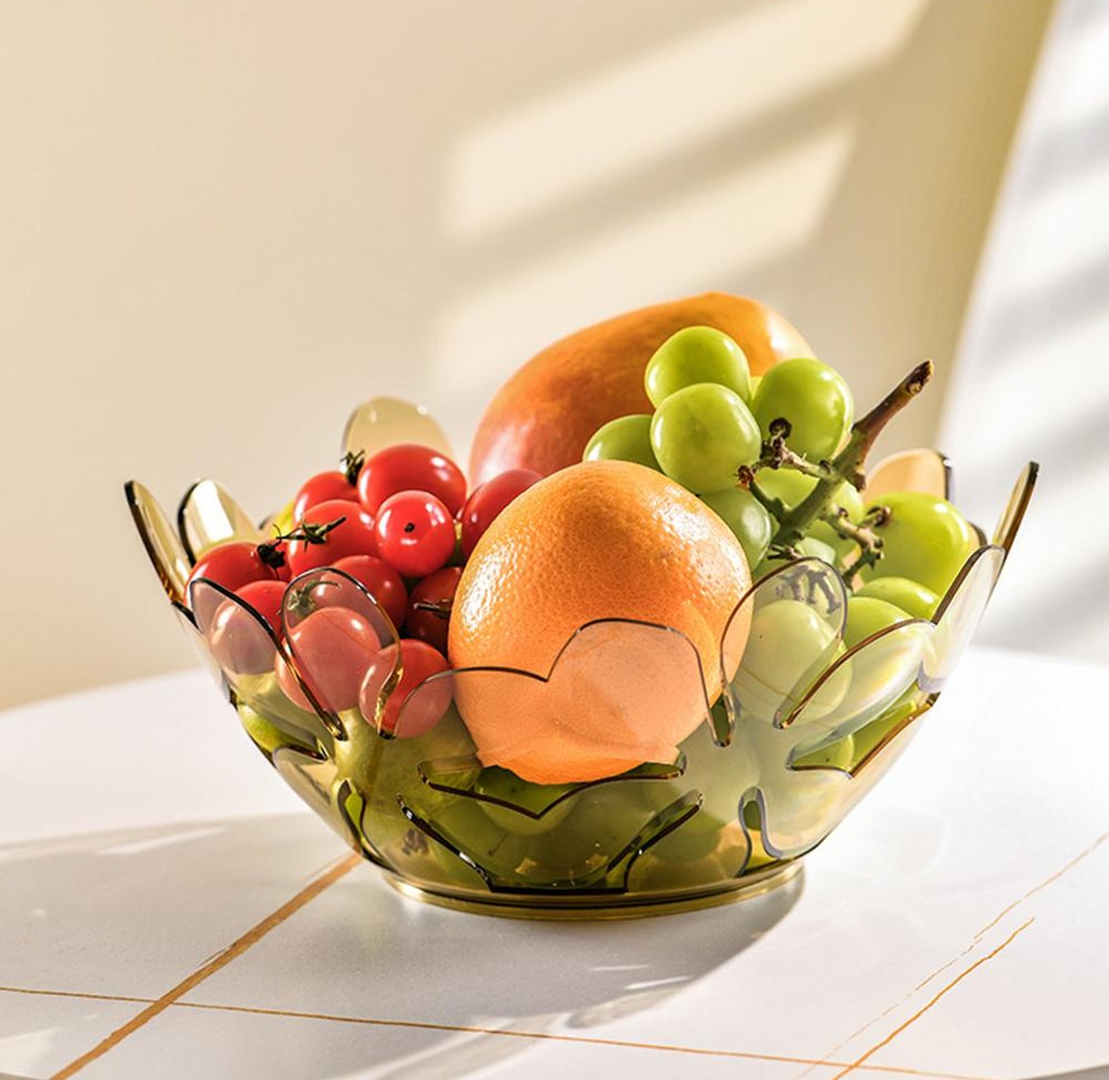 Household Fruit Plate Stylish Design  image