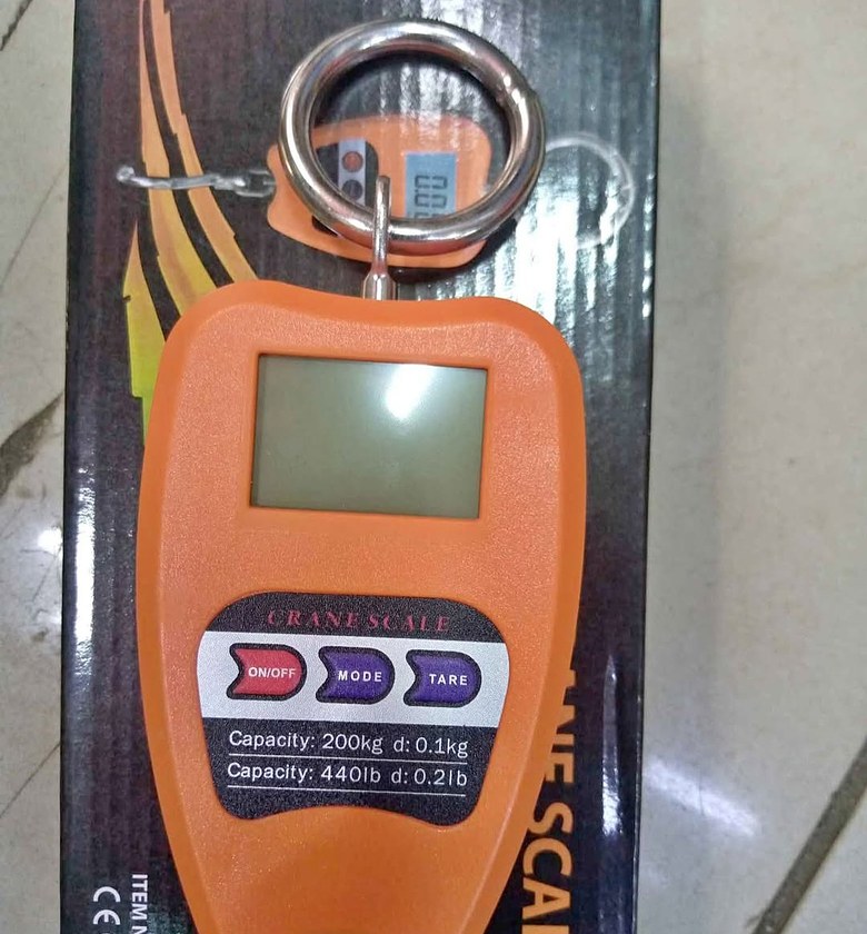 200kg digital hanging scale image