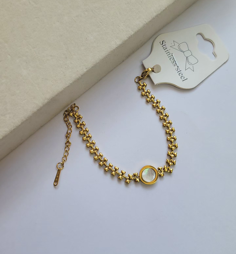 Bracelet  image